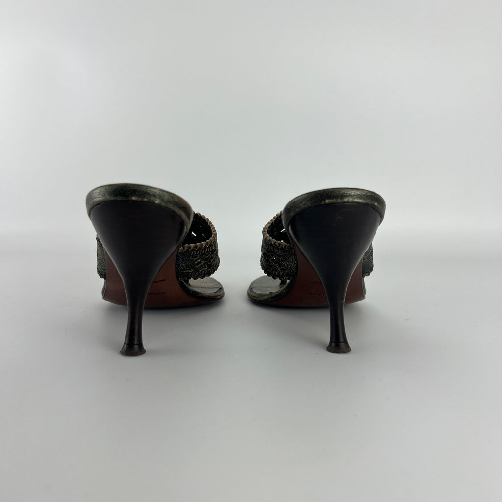 L'Autre Chose | Metallic Green Leather Geometric Thong Sandal Heels (35)
