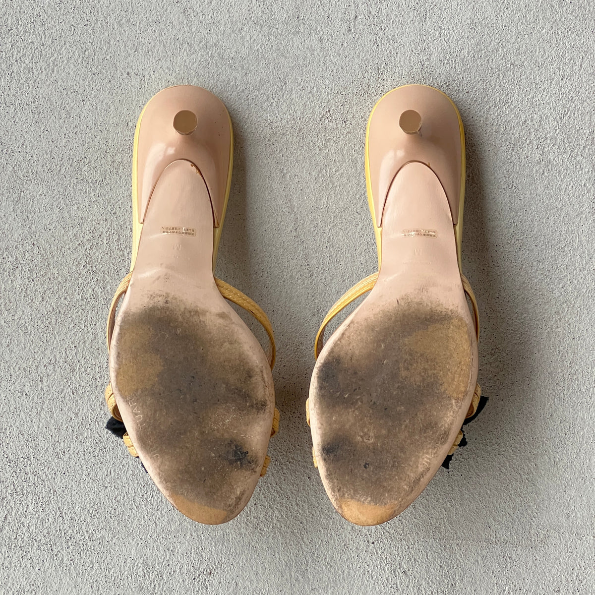 Jill Stuart | Red Flower Applique Yellow Patent Leather Kitten Heel Mules (M, 36)