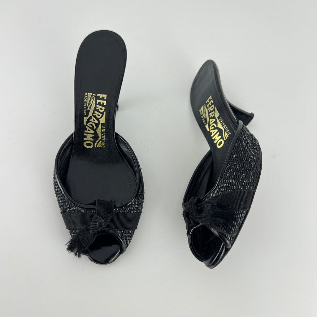 Ferragamo | Black Bow Ribbon Leather Stiletto Mules (34.5 , 4.5)