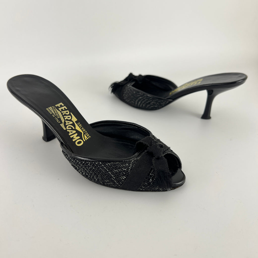 Ferragamo | Black Bow Ribbon Leather Stiletto Mules (34.5 , 4.5)
