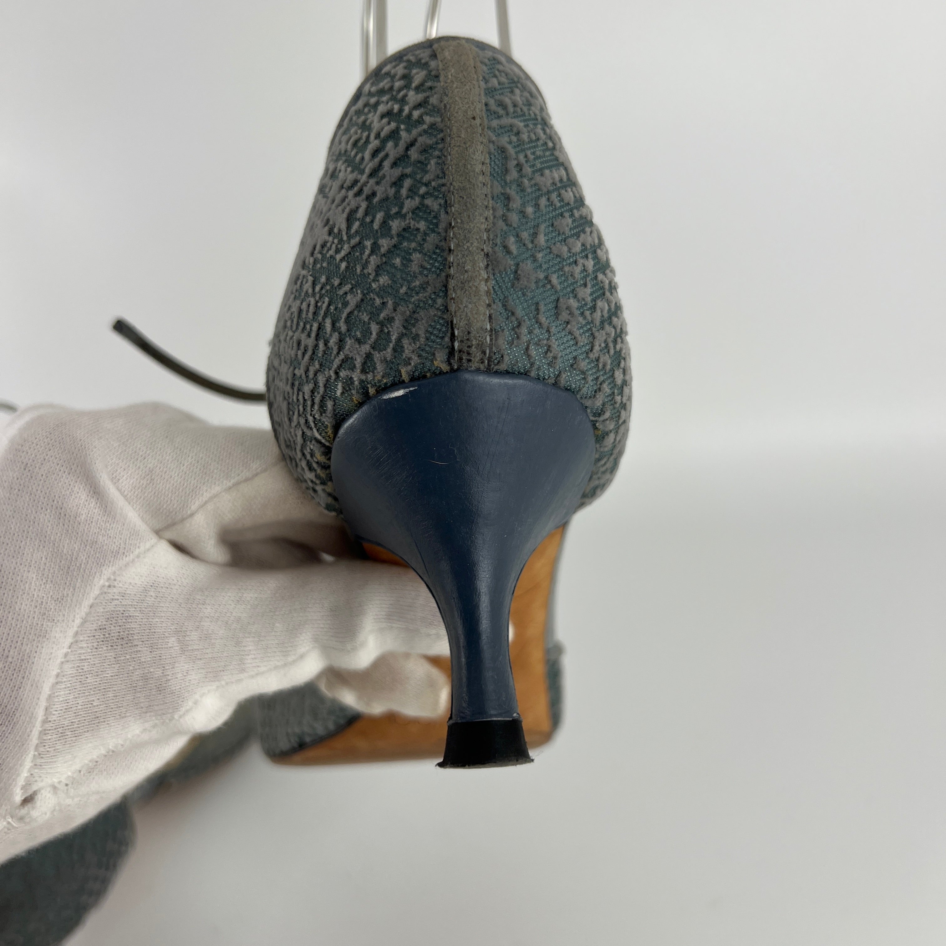 Jimmy Choo | Blue Grey Mesh Leather Ribbon Kitten Heel Pumps (38.5)