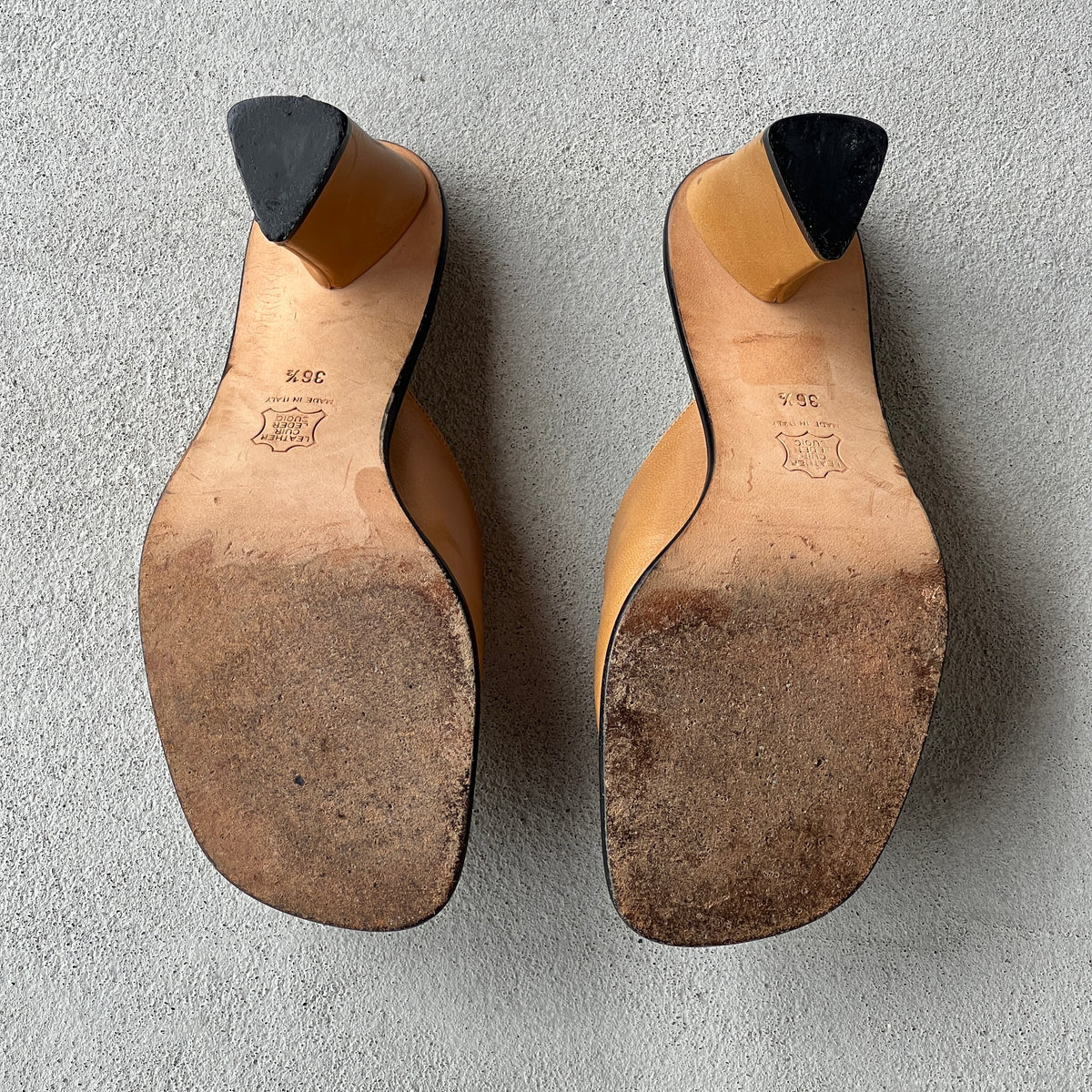 Fendi | Vintage FF Gold Silver Buckle Tan Leather Slide Mules (36.5)