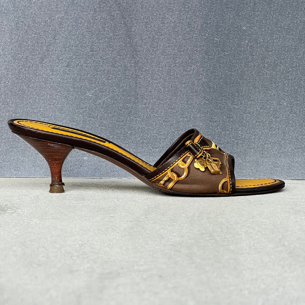 Louis Vuitton | Vintage 2000s LV Monogram Logo Padlock Charm Kitten Heel Mules (36.5)