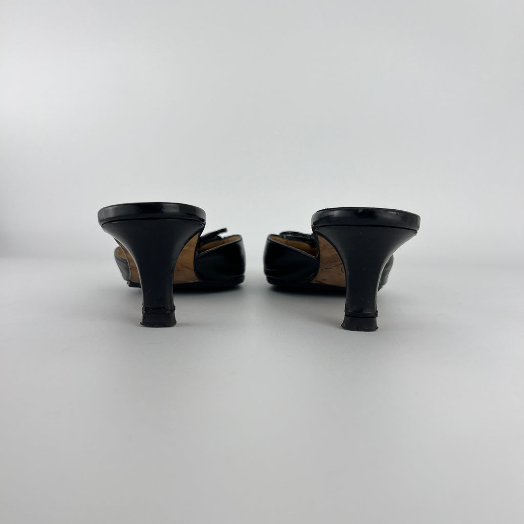Chanel | Vintage Black Leather CC Logo Ribbon Bow Pointed Toe Kitten Mules (36)