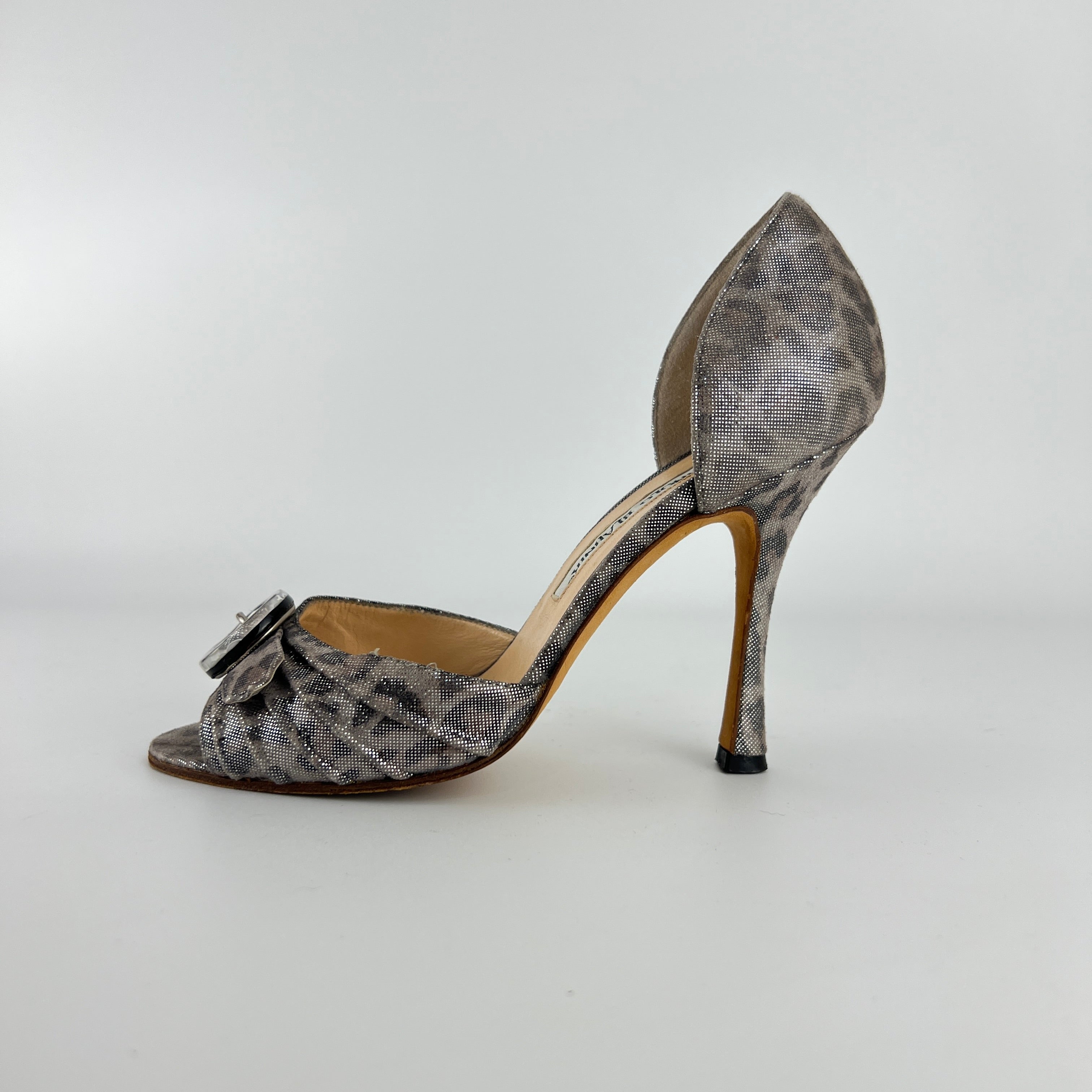 Manolo Blahnik | Vintage Metallic Silver Leopard Print Buckle D'Orsay (34.5)