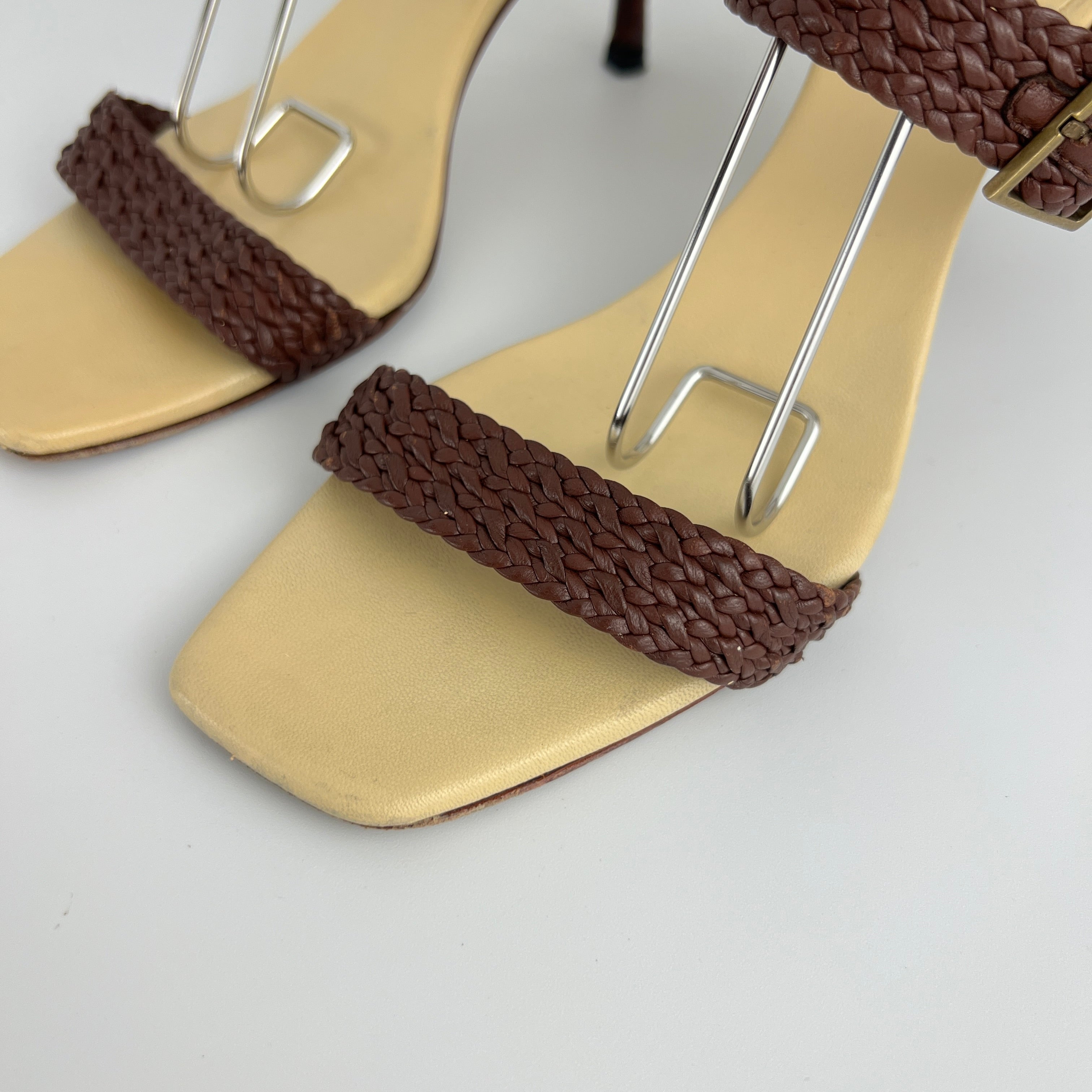 Gucci | Vintage Brown Leather Braided Straps Buckle Slide Mules (35.5)