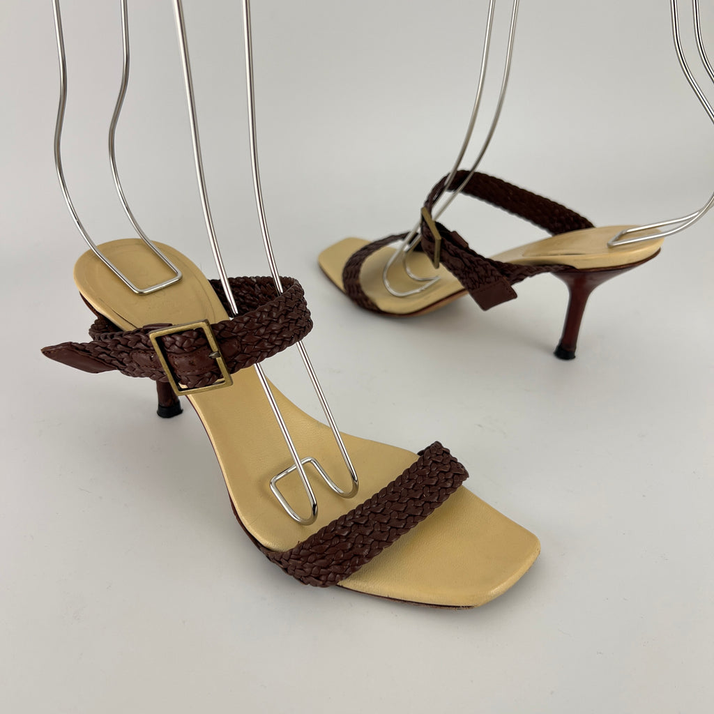 Gucci | Vintage Brown Leather Braided Straps Buckle Slide Mules (35.5)