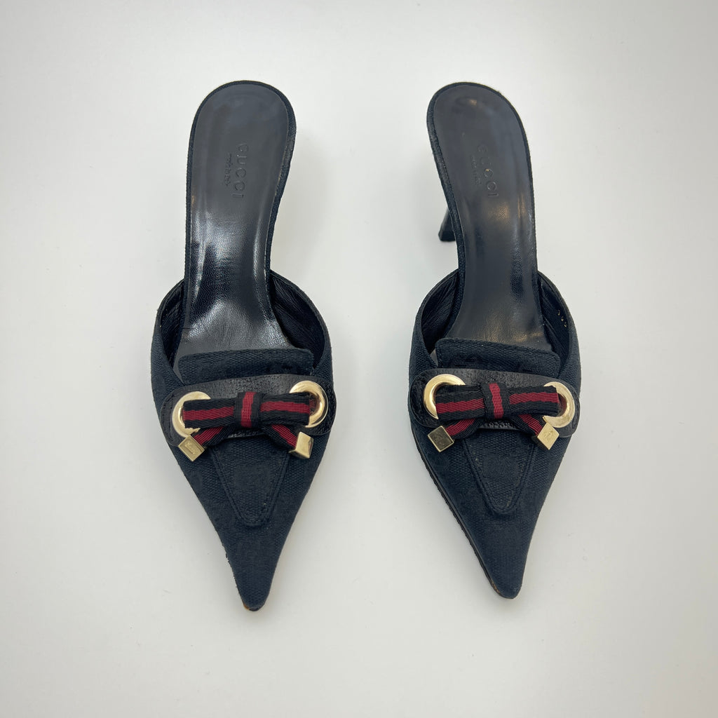 Gucci | Black Leather Canvas Pointed Toe Ribbon Gold Hardware Mules (35.5)
