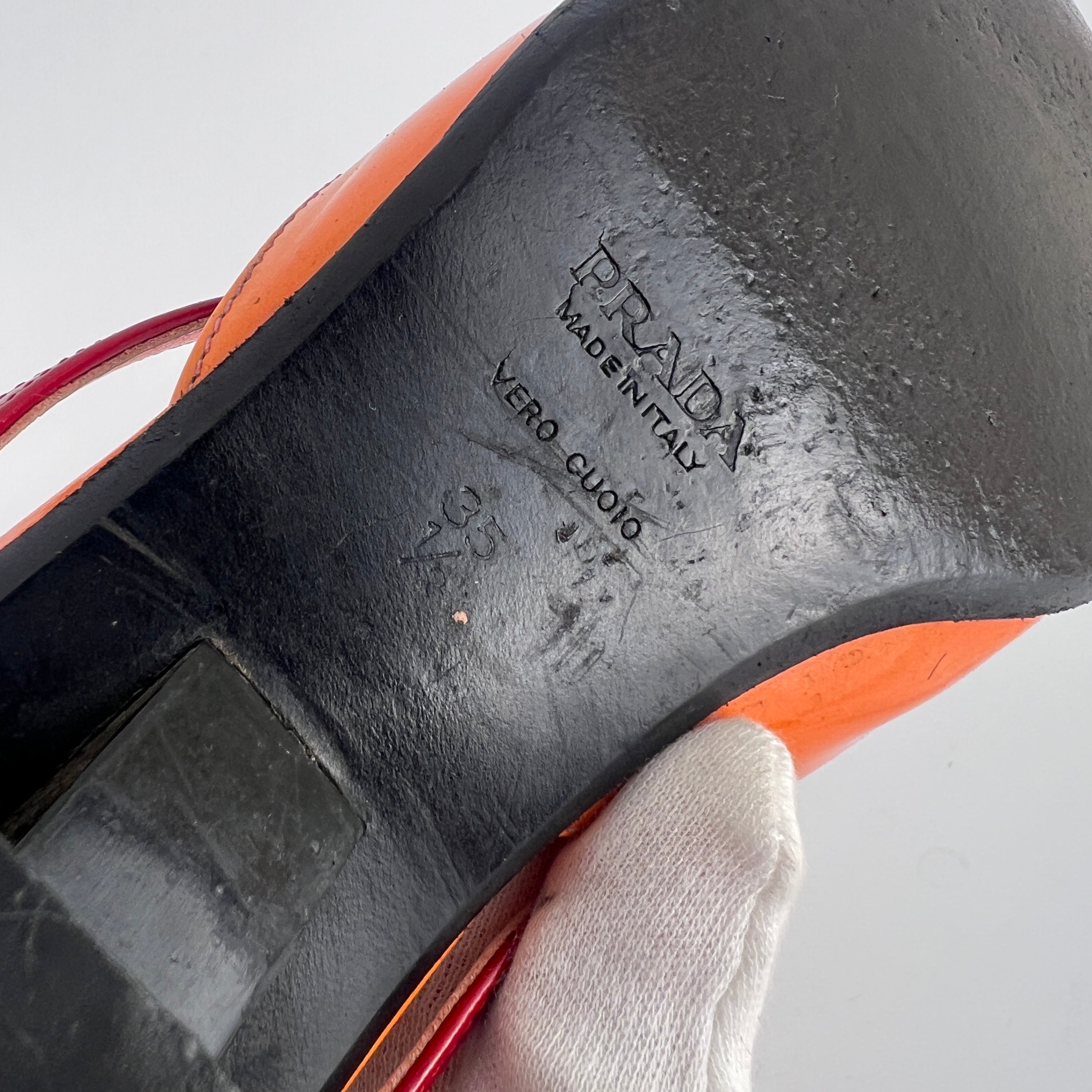 Prada | Vintage 90s Orange Red Patent Leather Bow Block Kitten Heel Mule (35.5)