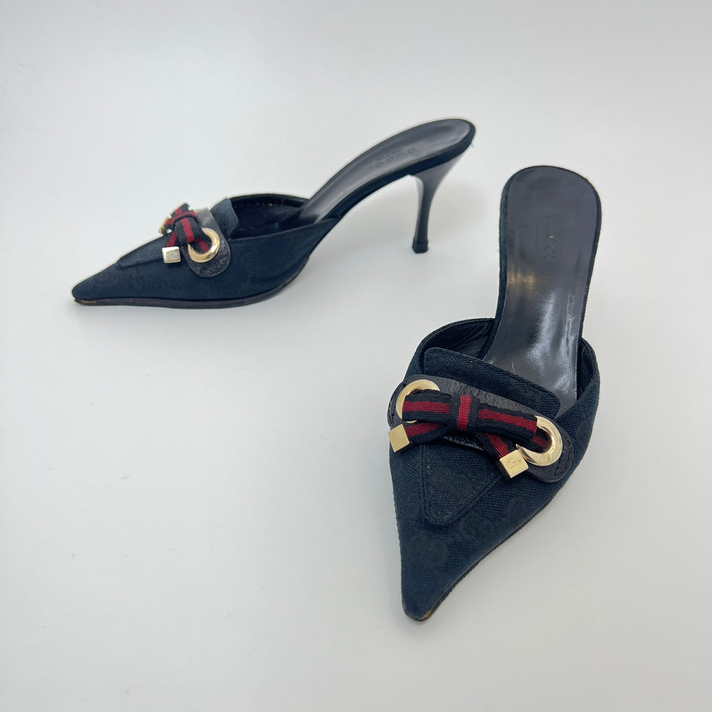 Gucci | Black Leather Canvas Pointed Toe Ribbon Gold Hardware Mules (35.5)