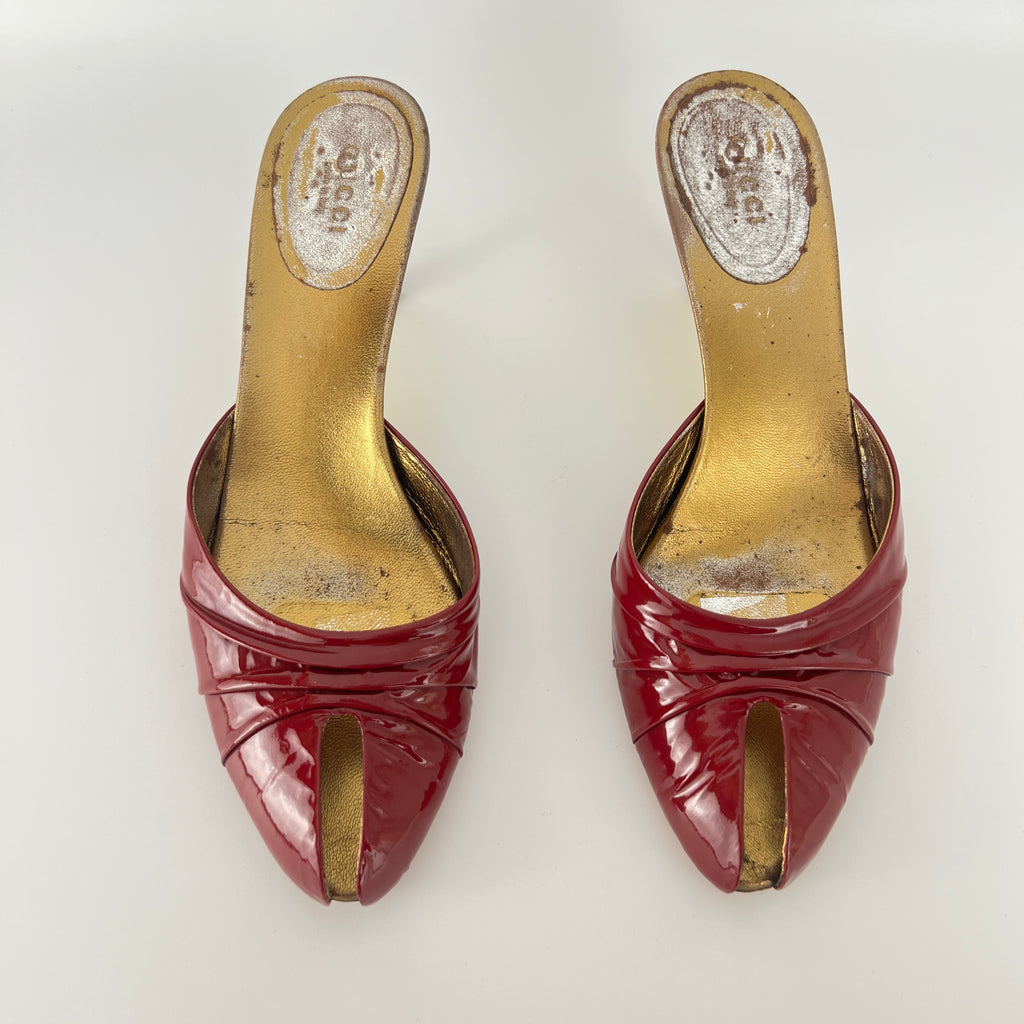 Gucci | Vintage Red Patent Leather Split Toe Gold Kitten Heel Slide Mules (37.5)