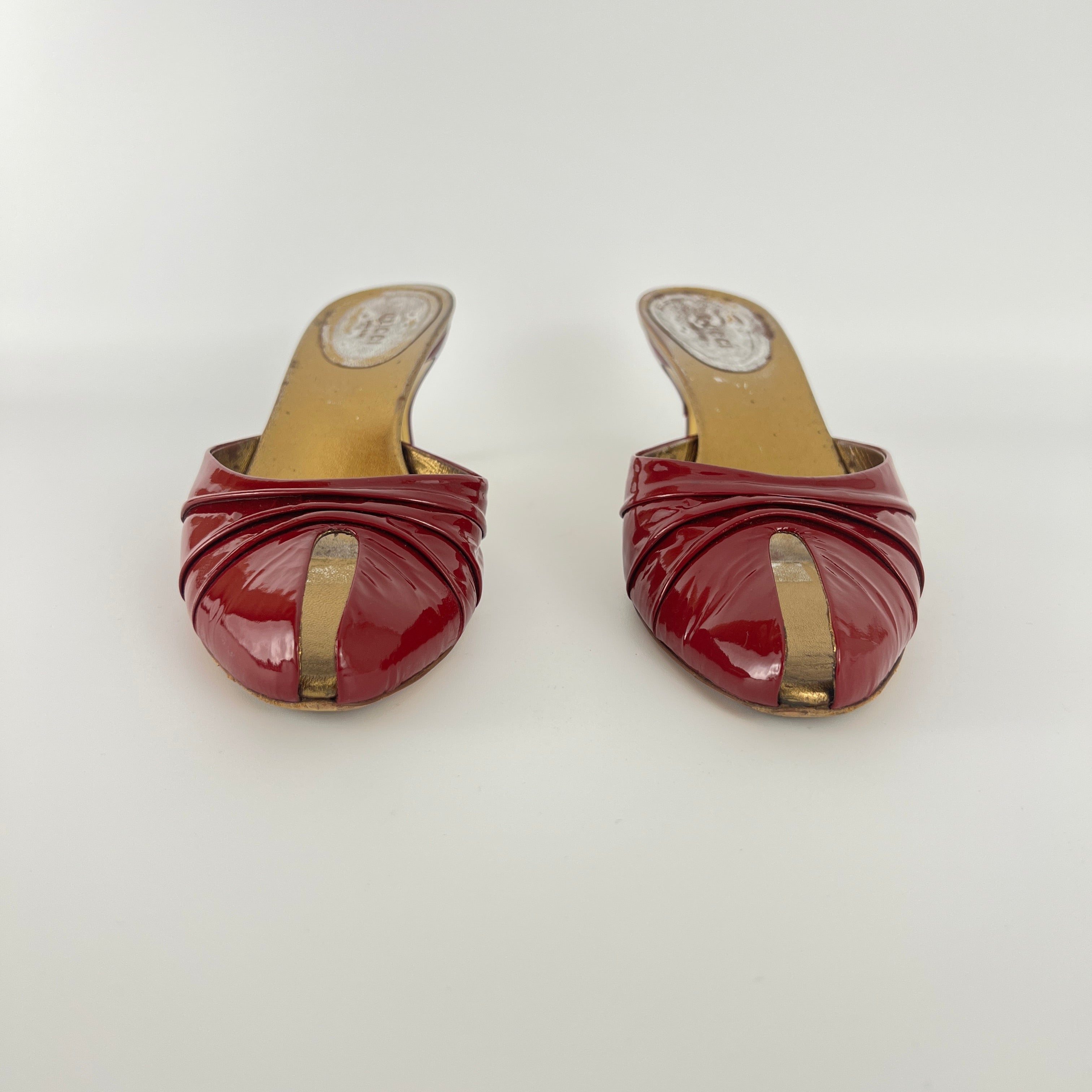 Gucci | Vintage Red Patent Leather Split Toe Gold Kitten Heel Slide Mules (37.5)