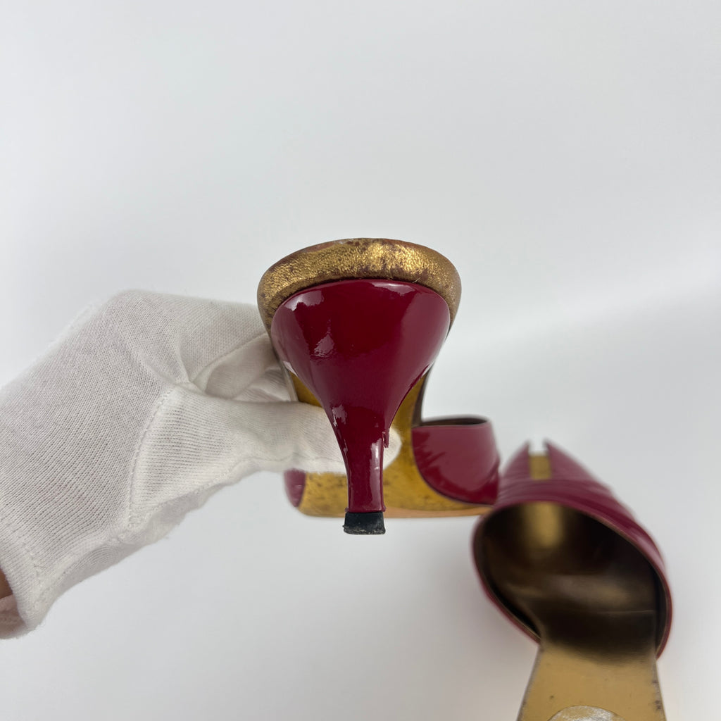Gucci | Vintage Red Patent Leather Split Toe Gold Kitten Heel Slide Mules (37.5)