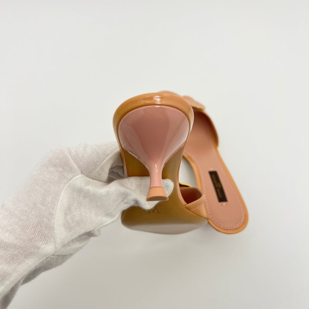 Louis Vuitton | Nude Pink Butterfly Logo Patent Leather Mules Unworn (35.5)