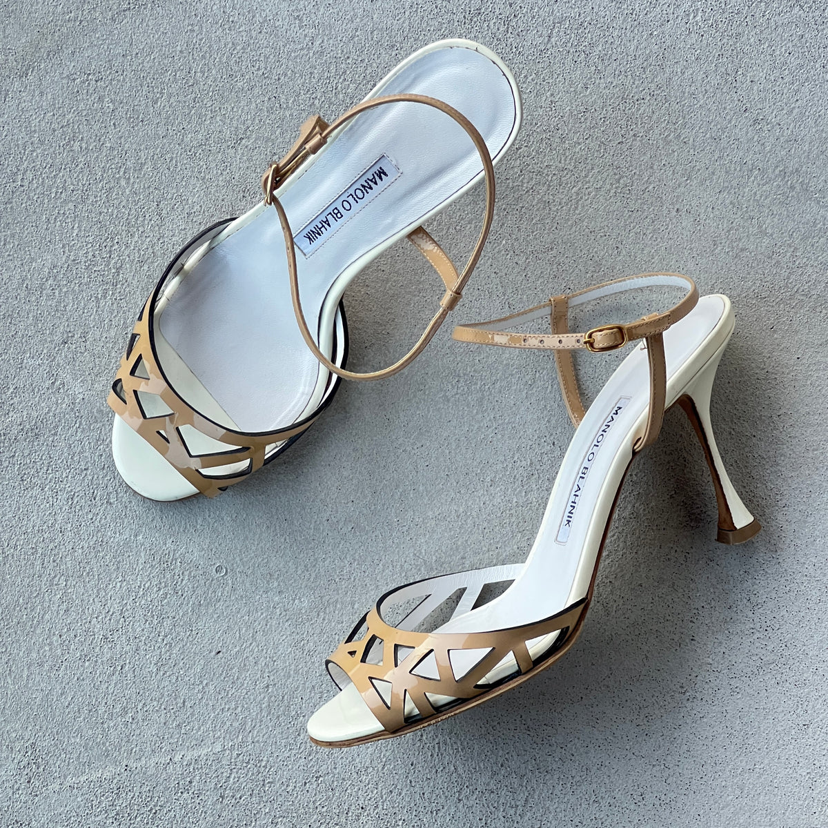 Manolo Blahnik | Nude Tan Leather Ankle Strap White Stiletto Sandal Heels (37)