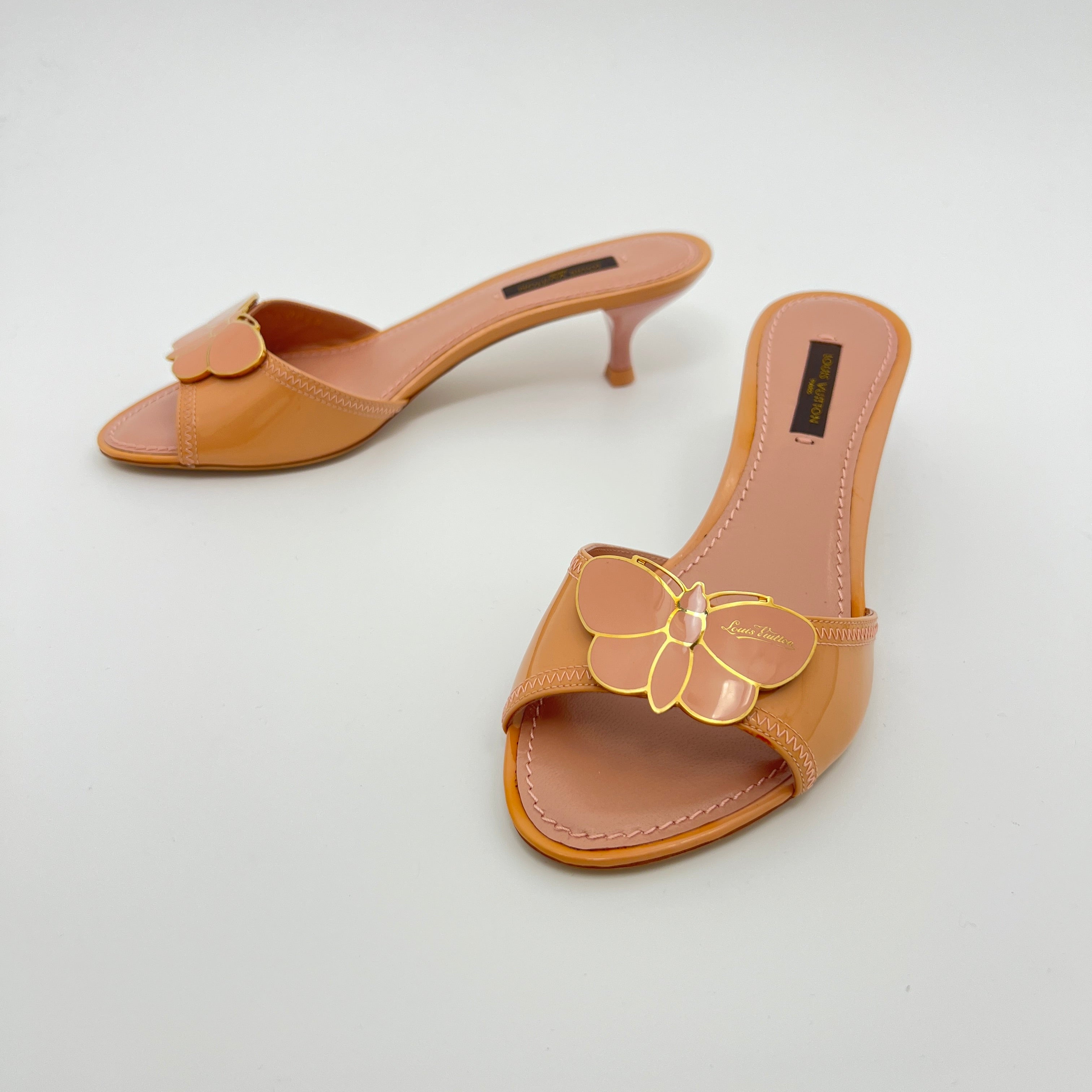 Louis Vuitton | Nude Pink Butterfly Logo Patent Leather Mules Unworn (35.5)