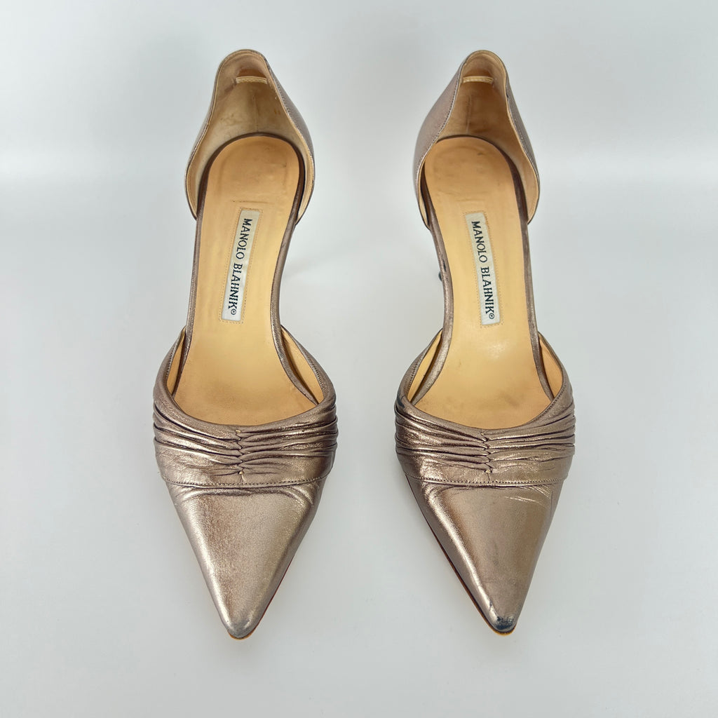 Manolo Blahnik | Metallic Silver Pointed Toe D'Orsay Pumps (39.5)
