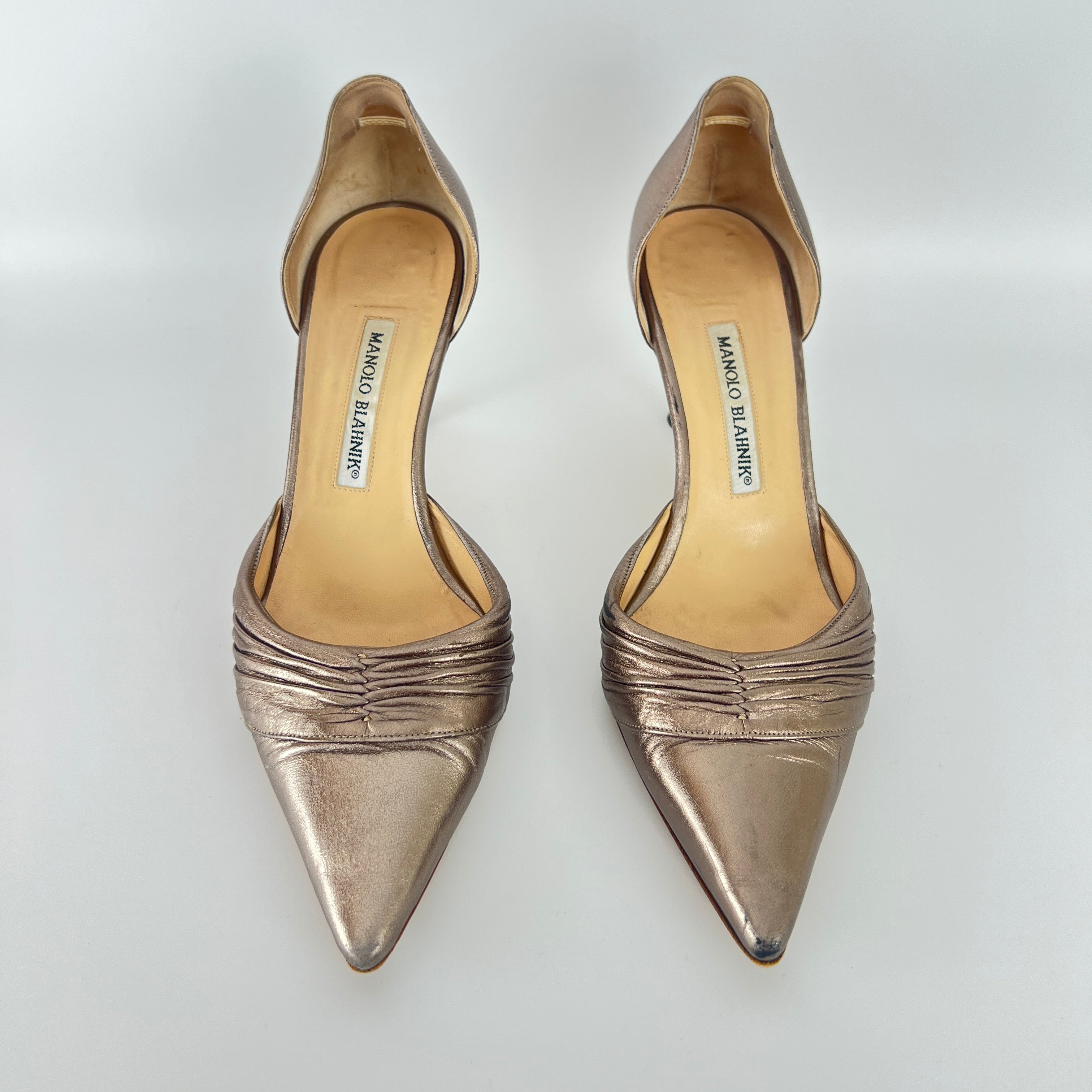 Manolo Blahnik | Metallic Silver Pointed Toe D'Orsay Pumps (39.5)