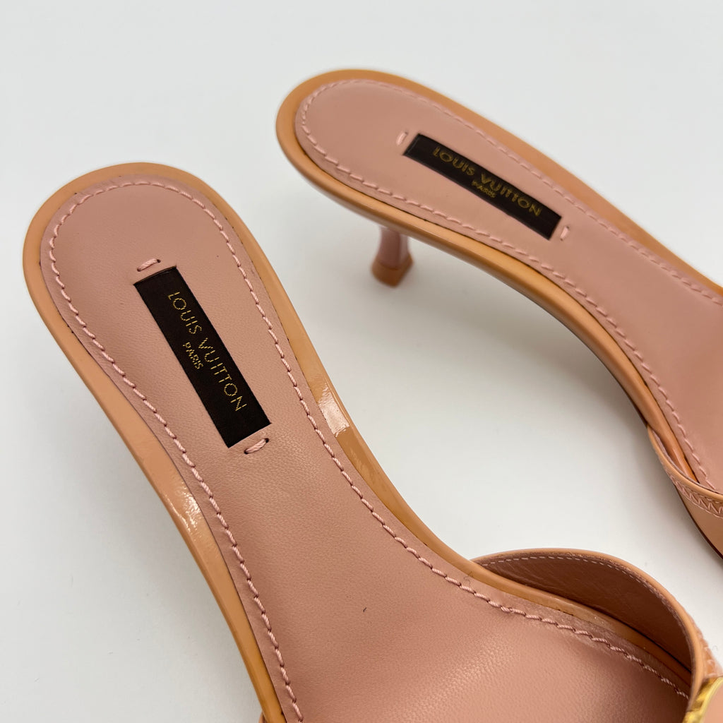 Louis Vuitton | Nude Pink Butterfly Logo Patent Leather Mules Unworn (35.5)