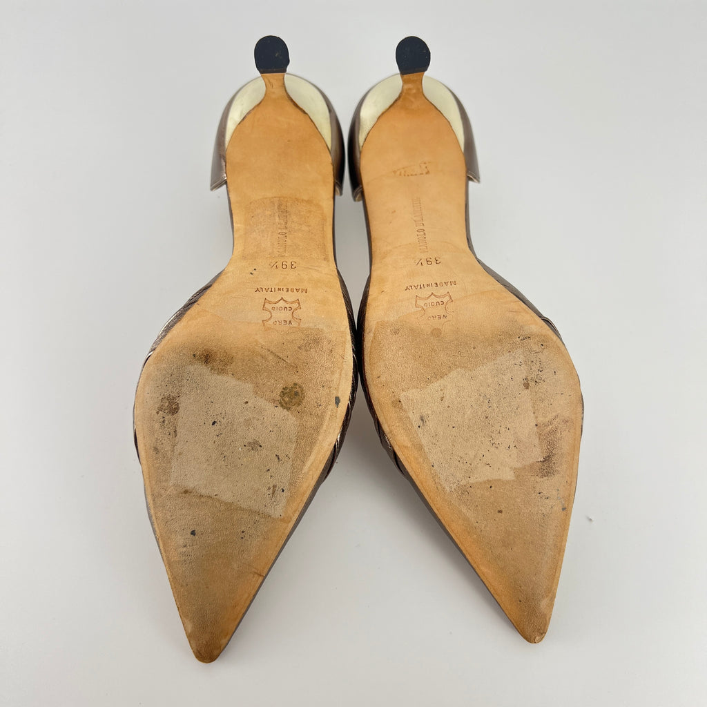 Manolo Blahnik | Metallic Silver Pointed Toe D'Orsay Pumps (39.5)