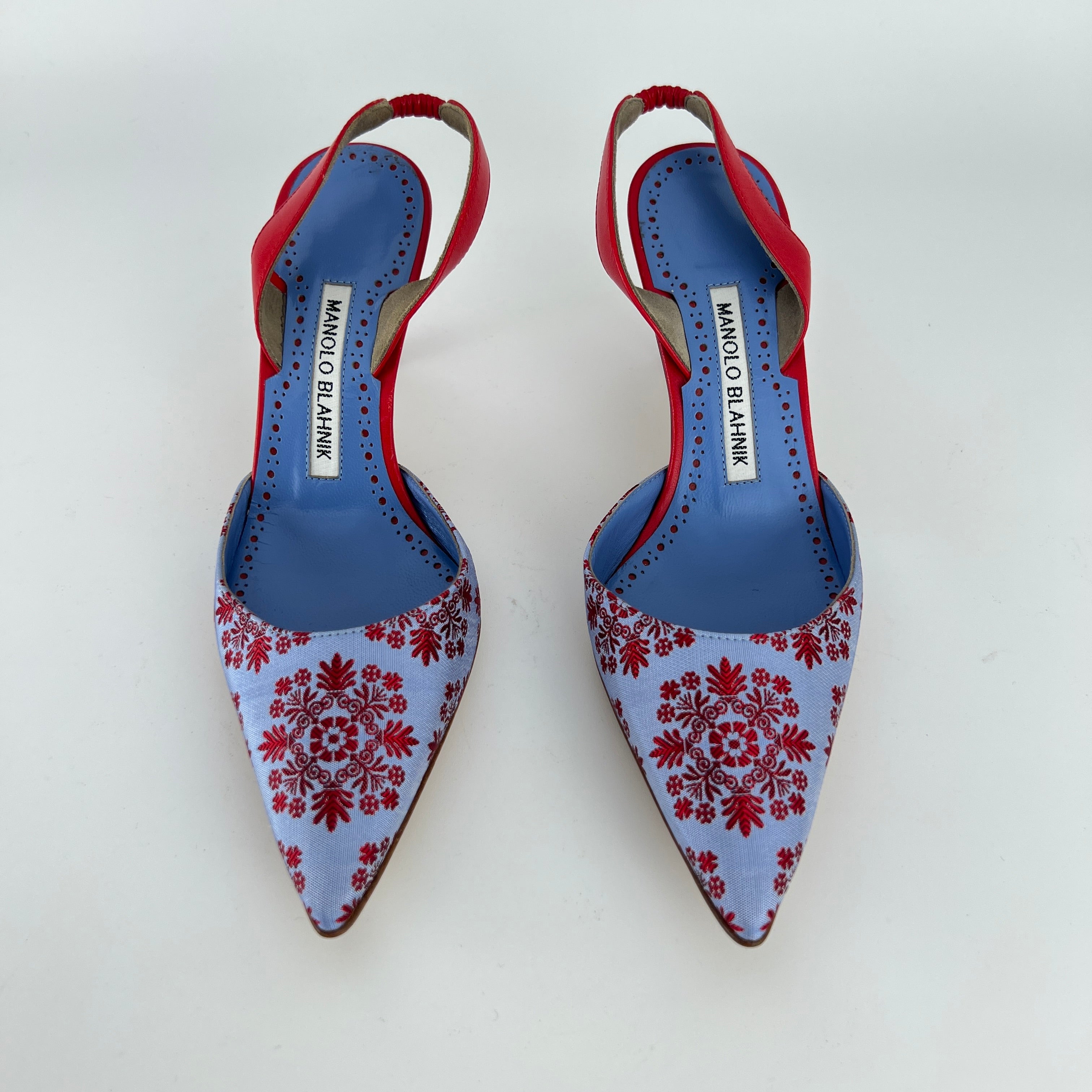 Manolo Blahnik | Floral Blue Red Fabric Leather Pointed Toe Slingback Heels (35.5)