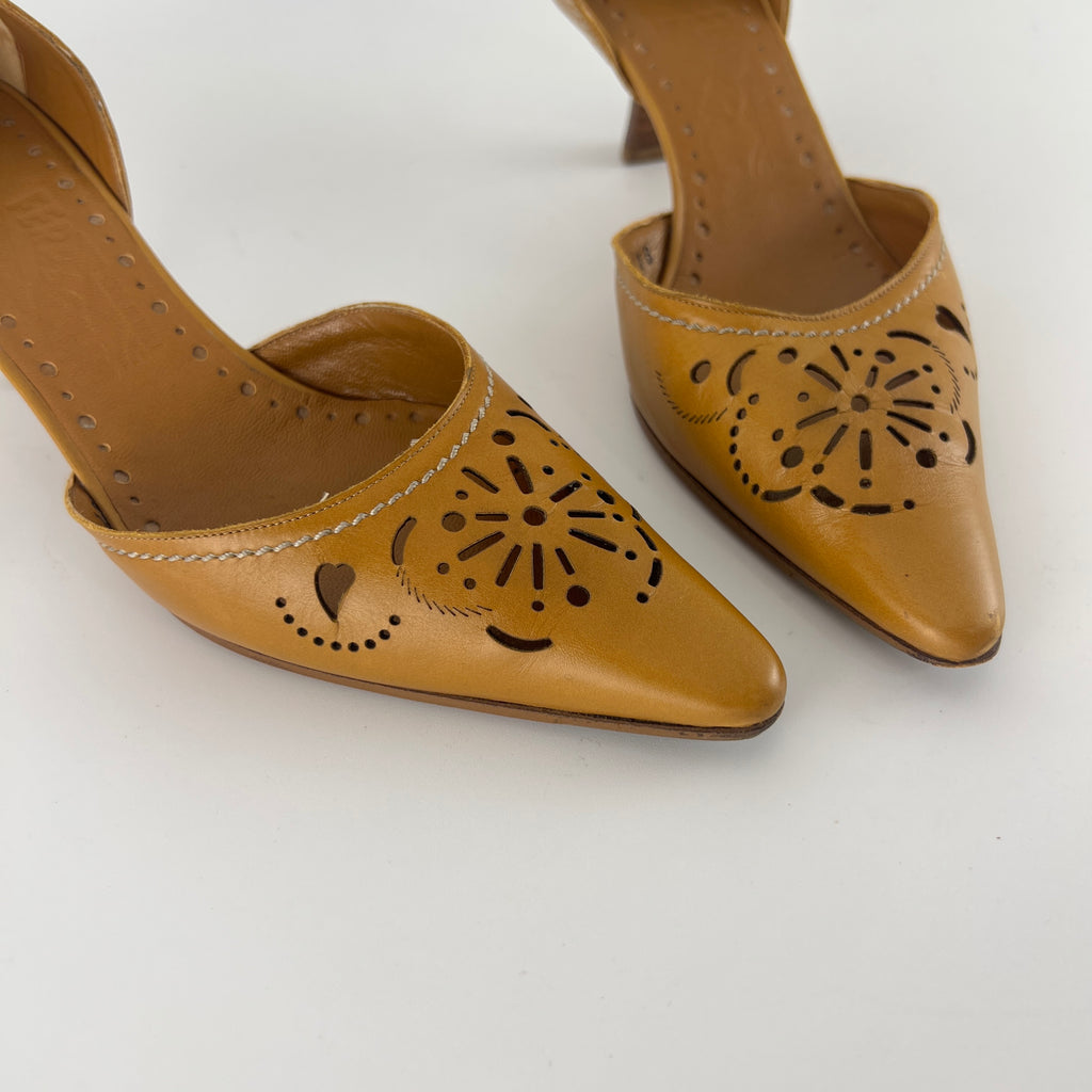 Ferragamo | Tan Leather Floral Cut-Out Pointed Toe D'Orsay Pump (8, 38)