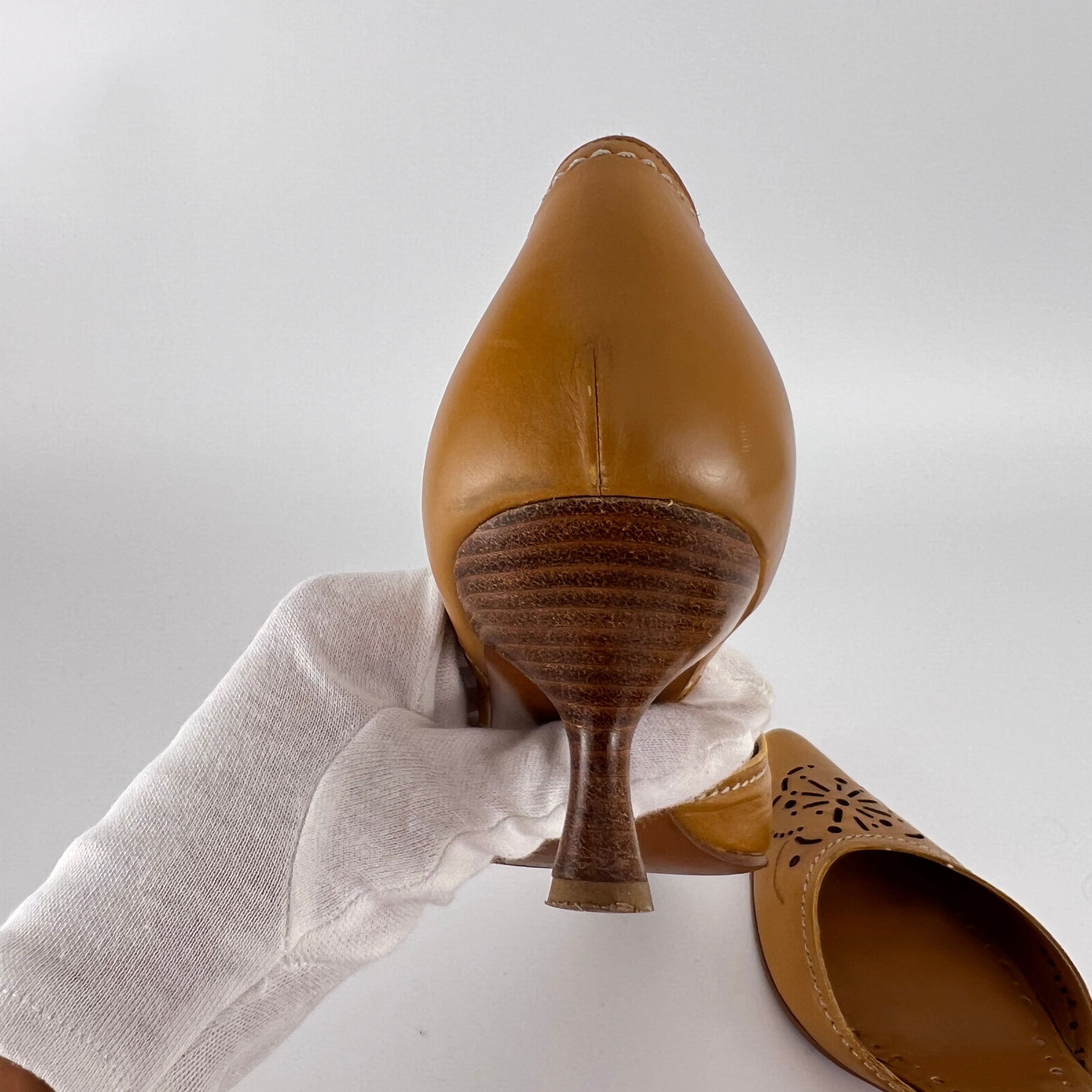 Ferragamo | Tan Leather Floral Cut-Out Pointed Toe D'Orsay Pump (8, 38)
