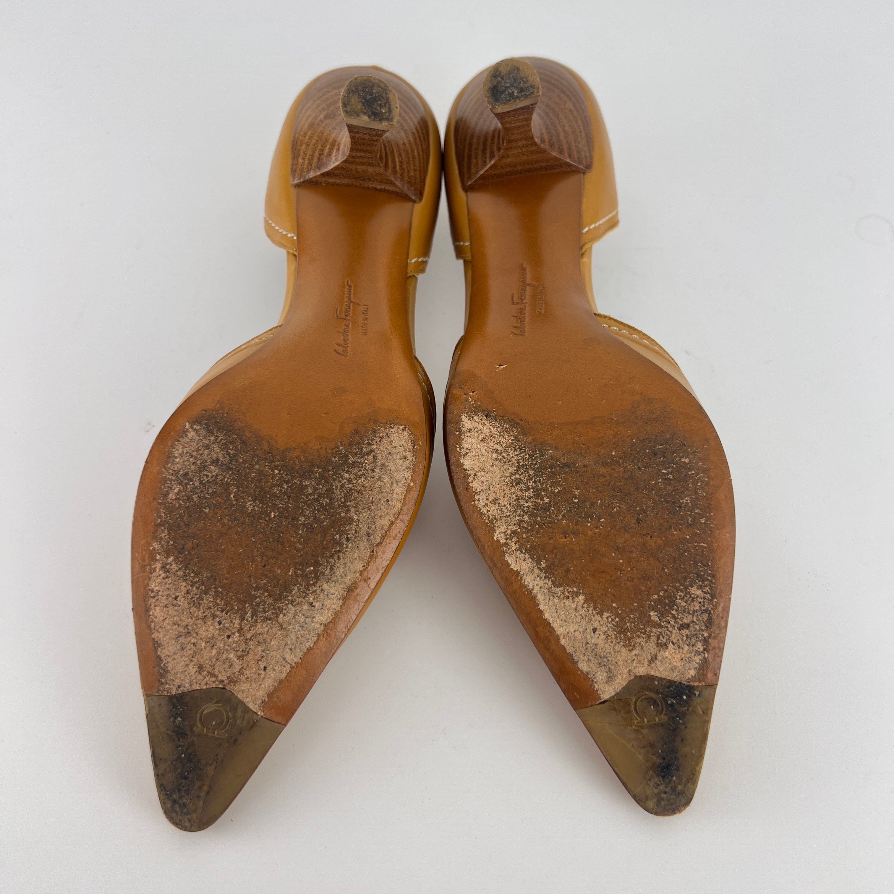 Ferragamo | Tan Leather Floral Cut-Out Pointed Toe D'Orsay Pump (8, 38)