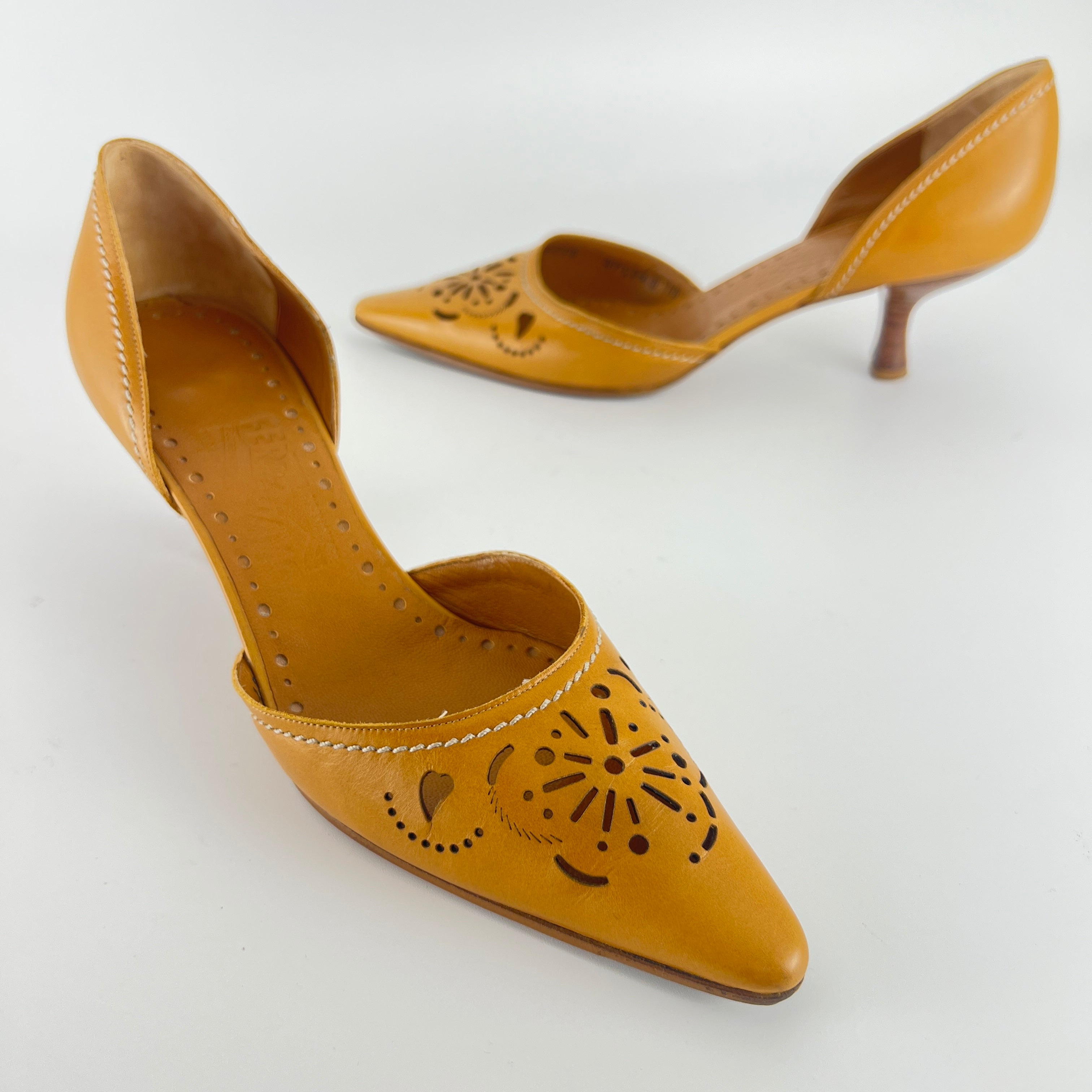 Ferragamo | Tan Leather Floral Cut-Out Pointed Toe D'Orsay Pump (8, 38)