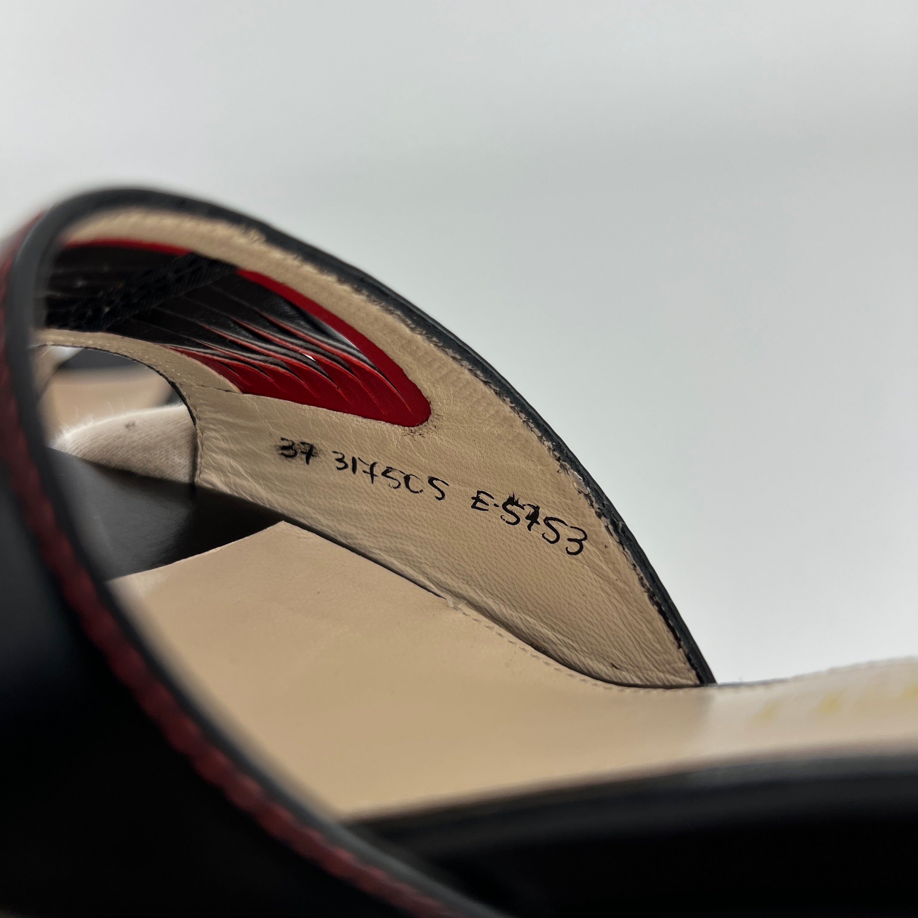Bruno Magli | Black Leather Red Weave Top Stitch Slide Mules (37)