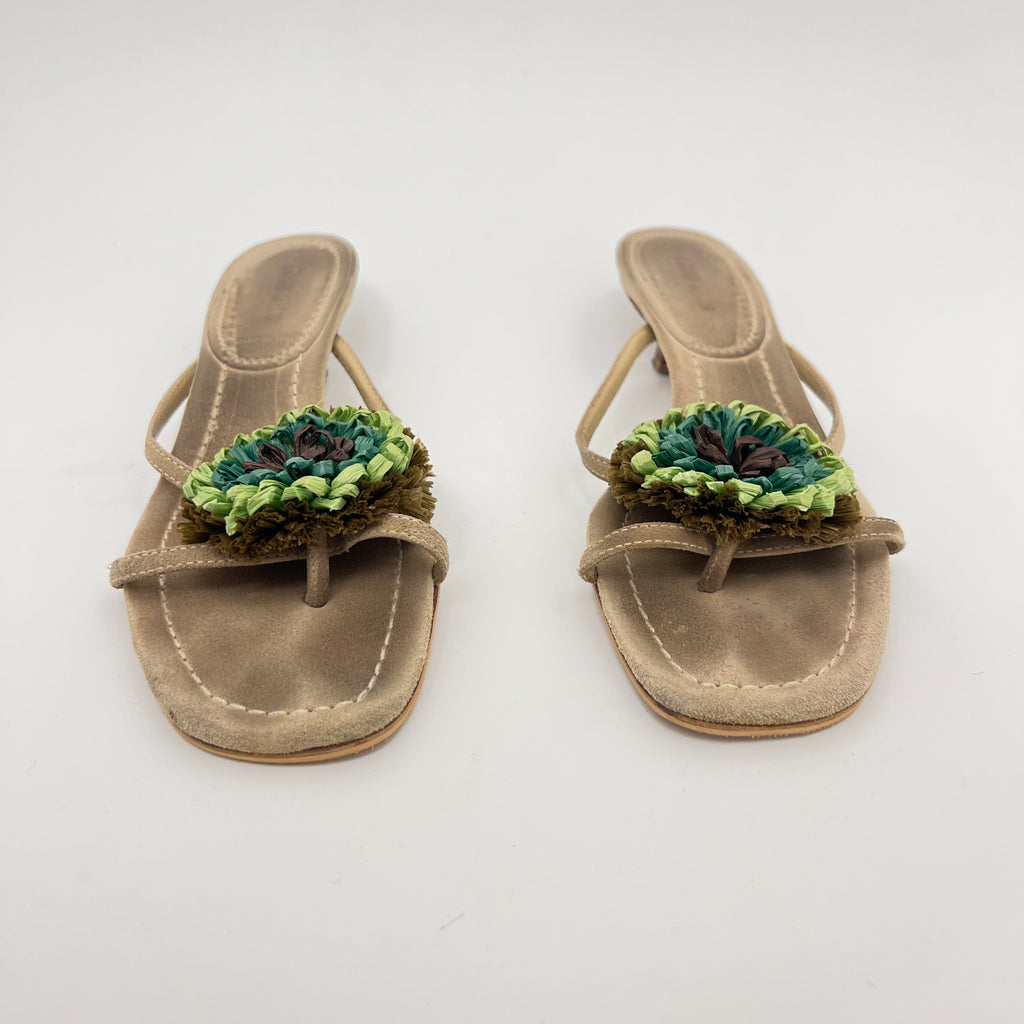 Miu Miu | Tan Beige Suede Leather Green Raffia Flower Kitten Heel Thong Mules Y2K (37)