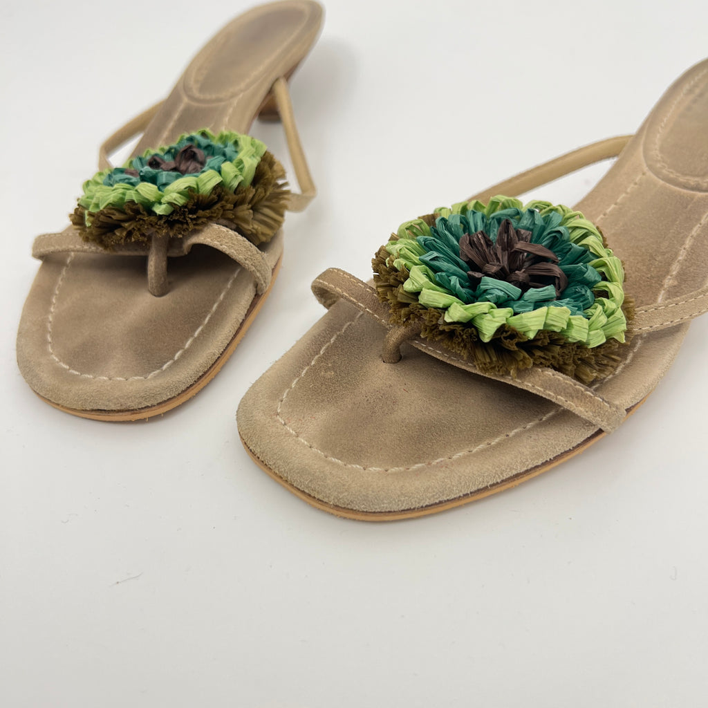 Miu Miu | Tan Beige Suede Leather Green Raffia Flower Kitten Heel Thong Mules Y2K (37)