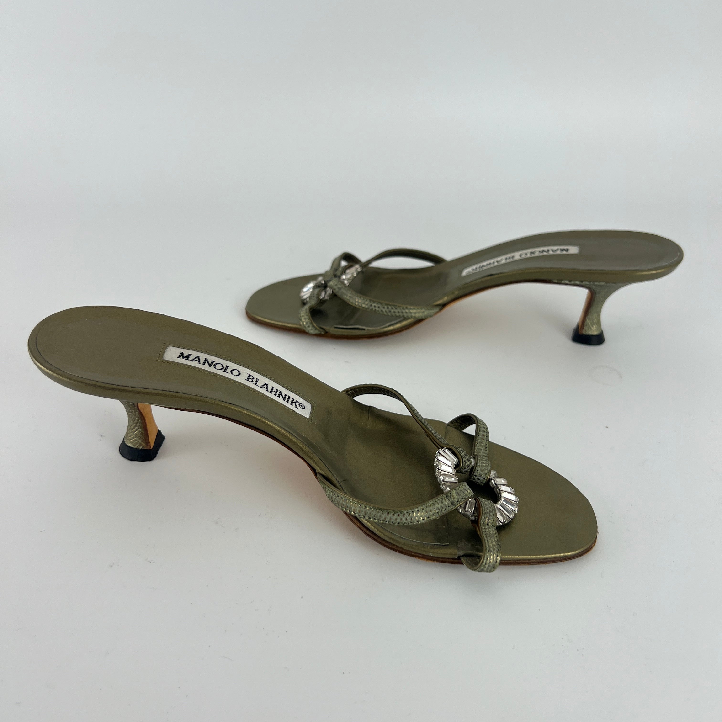 Manolo Blahnik | Vintage Olive Lizard Leather Jewel Ring Kitten Heel Mules Rare (35.5)