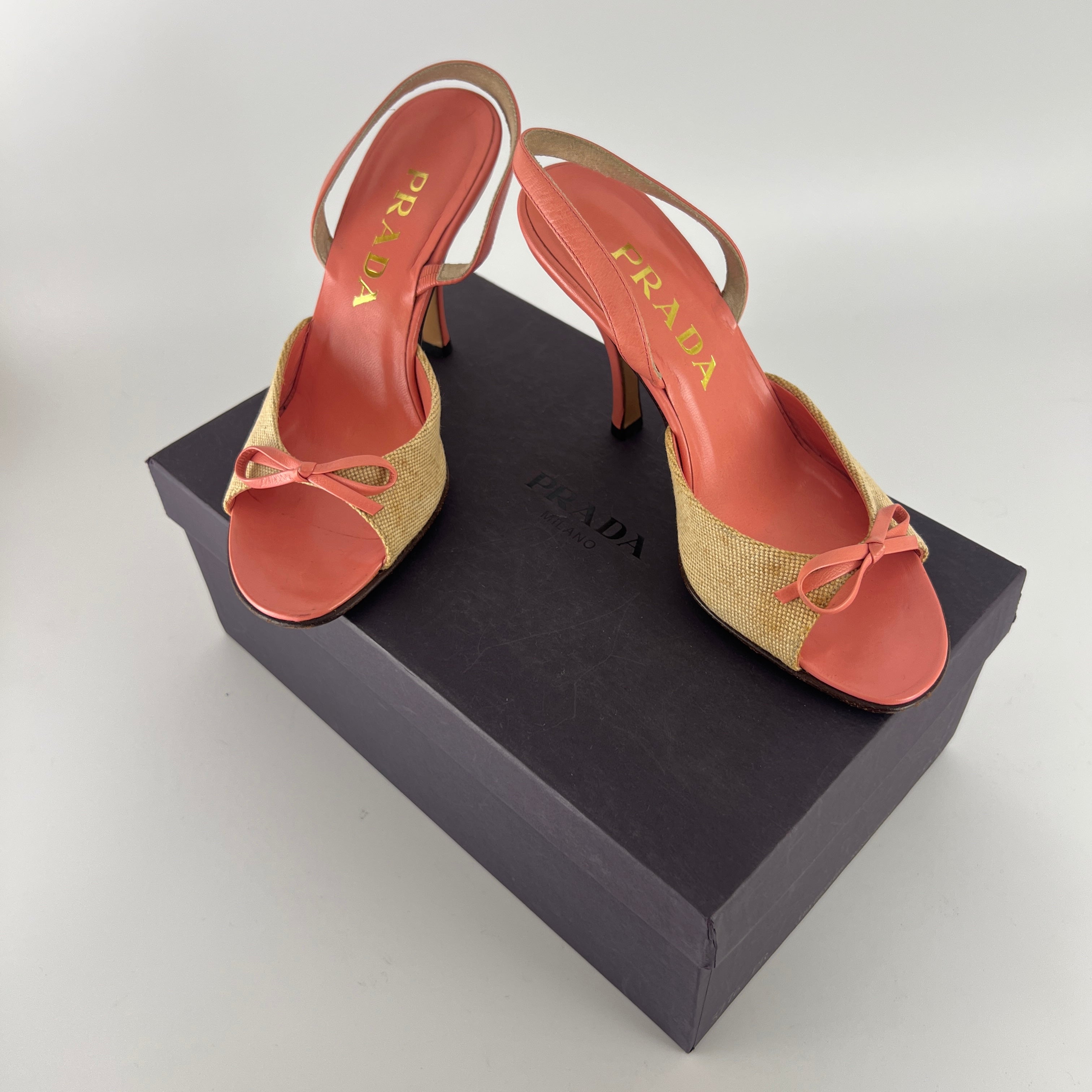 Prada | Vintage Pink Leather Bow Burlap Slingback Heels (35.5)