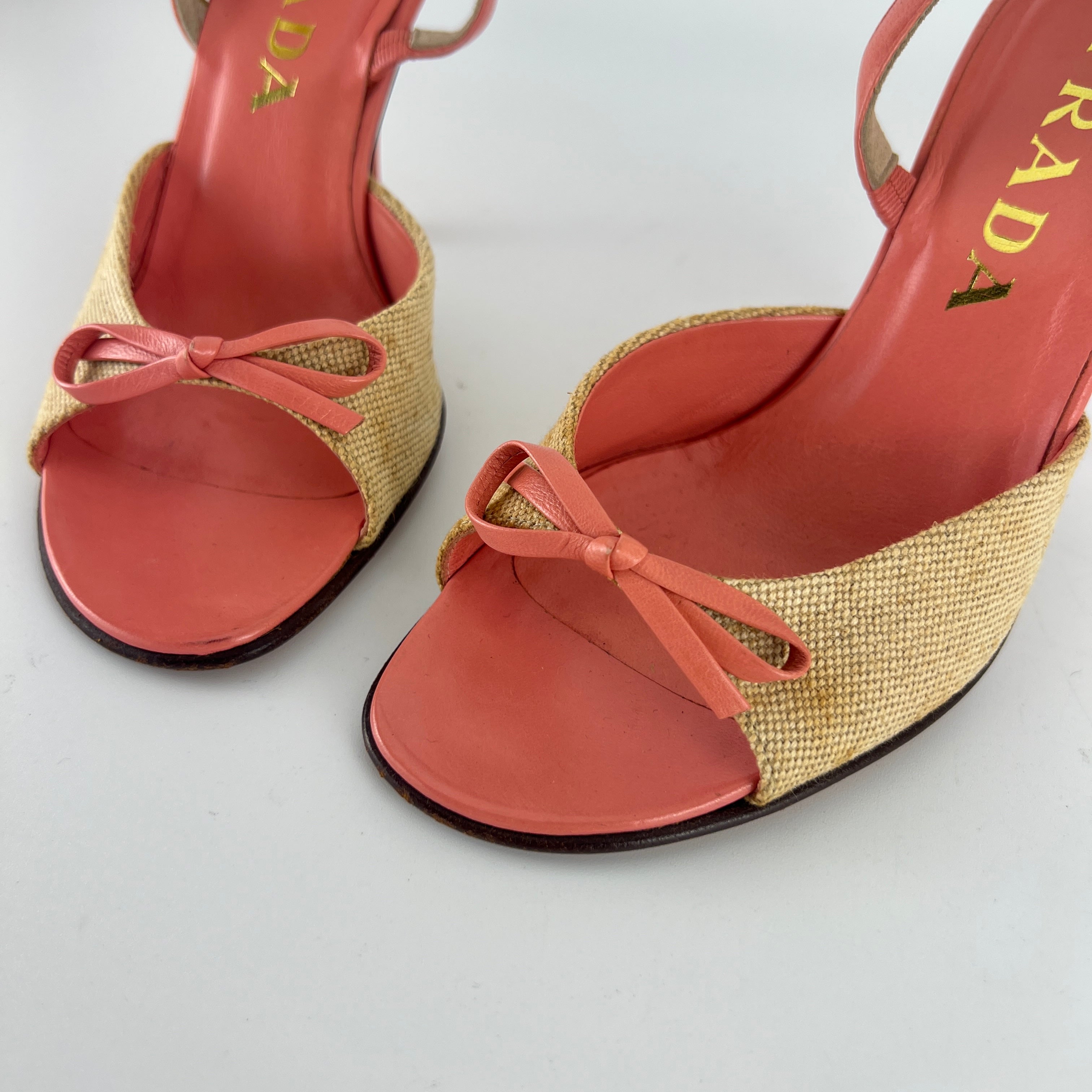 Prada | Vintage Pink Leather Bow Burlap Slingback Heels (35.5)