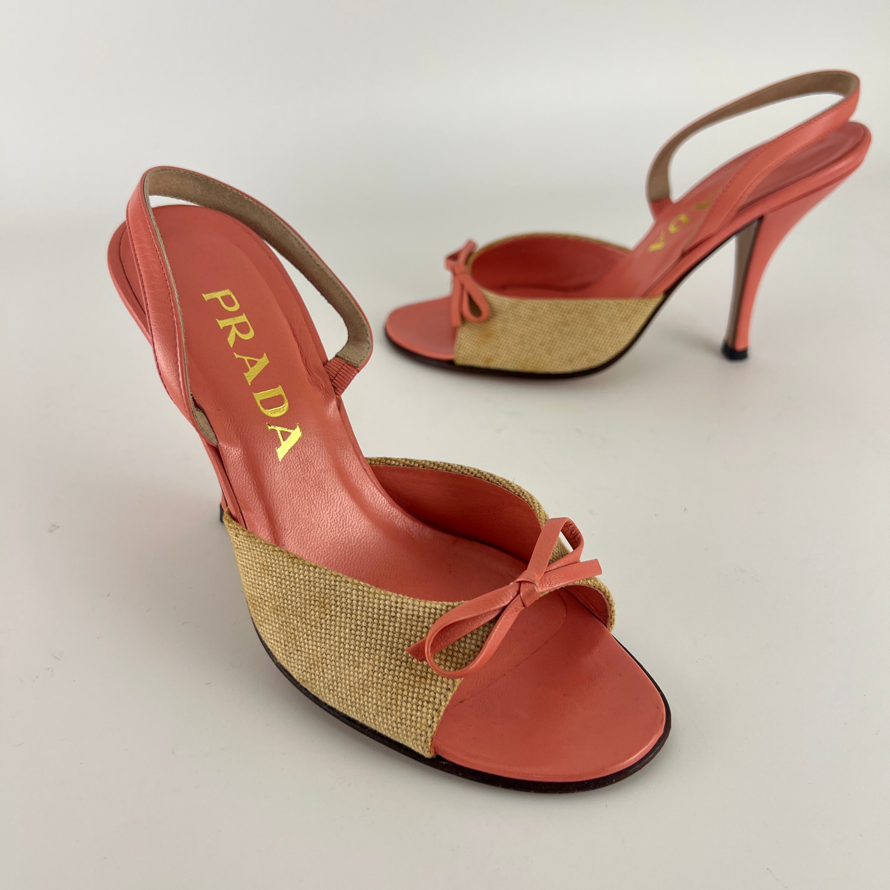 Prada | Vintage Pink Leather Bow Burlap Slingback Heels (35.5)