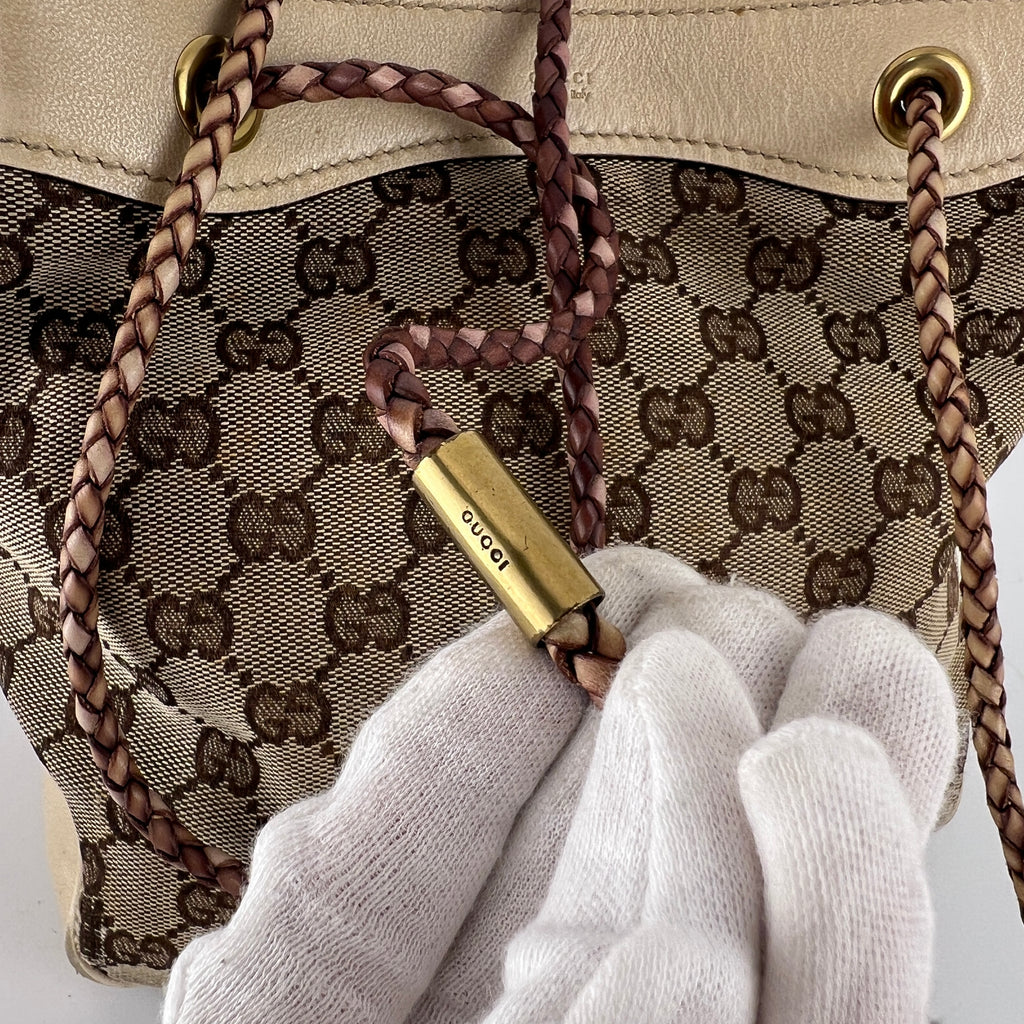 Gucci | Tom Ford Era Vintage GG Monogram Beige Canvas Leather Braid Bucket Bag