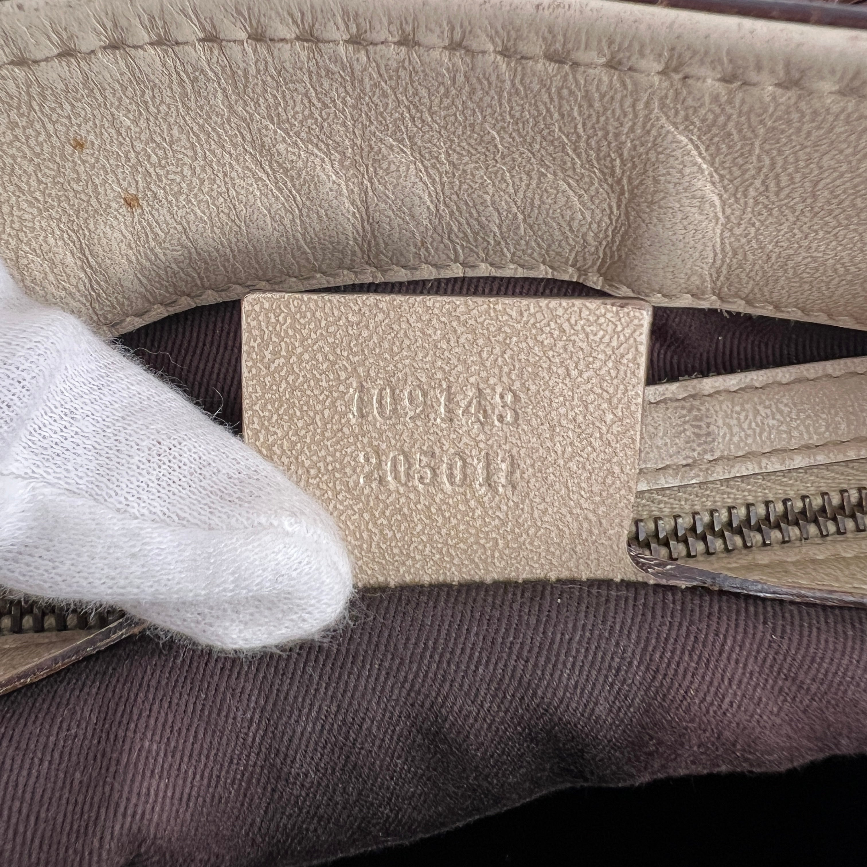 Gucci | Tom Ford Era Vintage GG Monogram Beige Canvas Leather Braid Bucket Bag