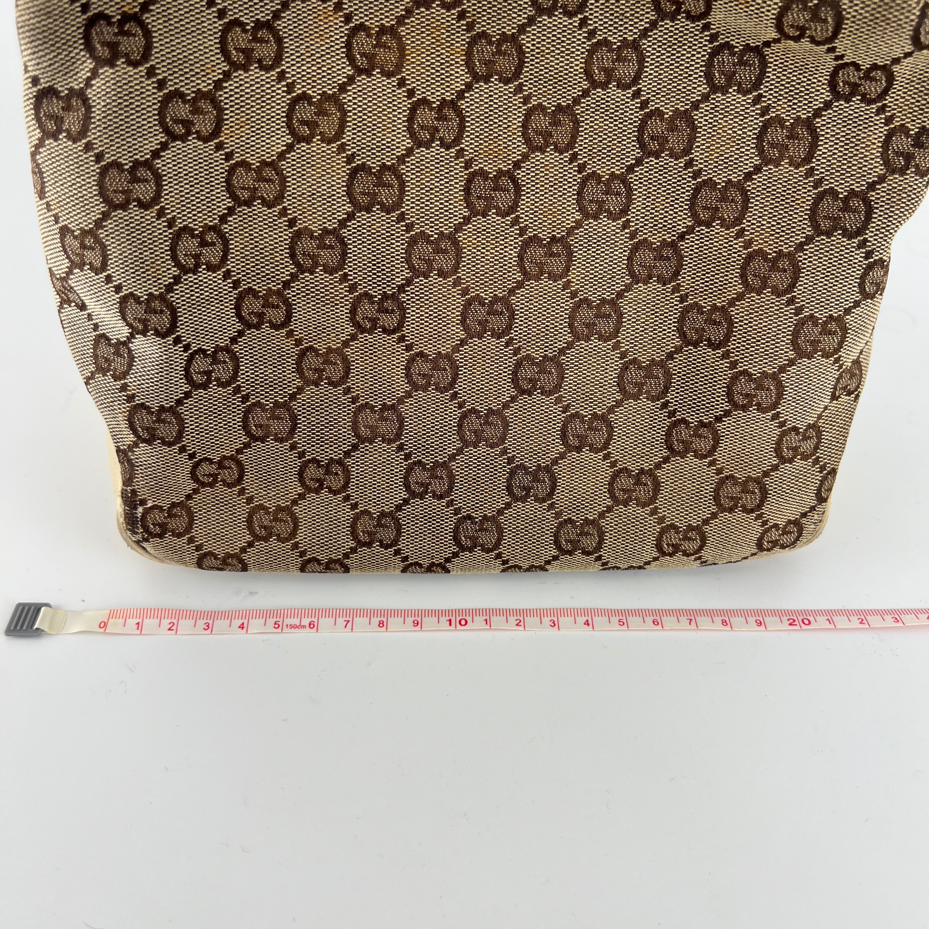 Gucci | Tom Ford Era Vintage GG Monogram Beige Canvas Leather Braid Bucket Bag