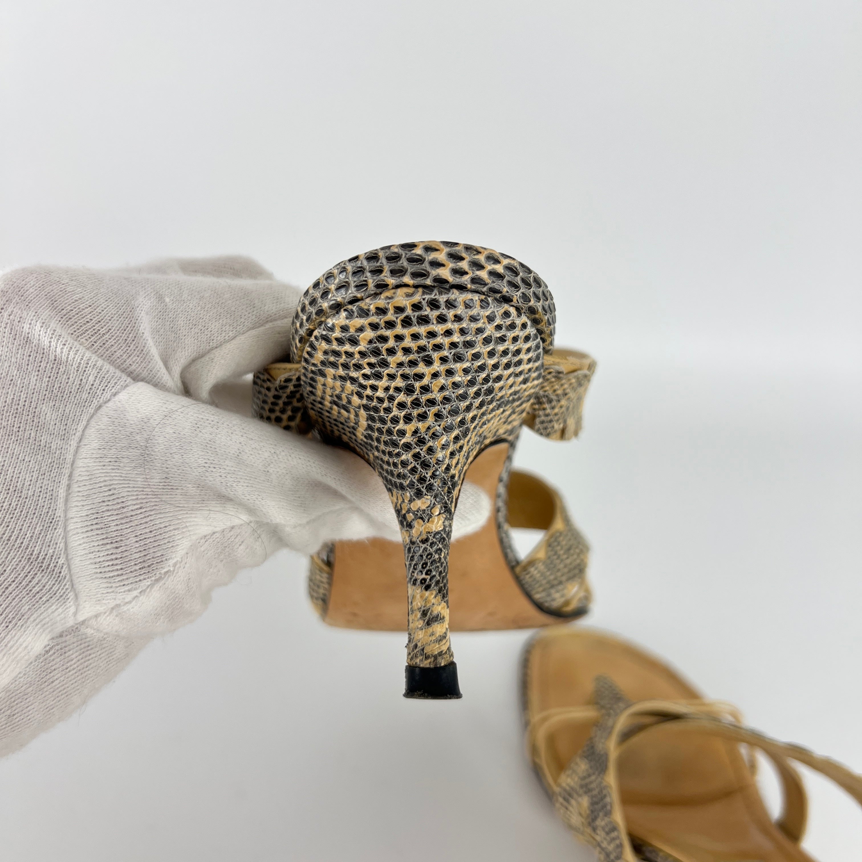 Manolo Blahnik | Tan Snake Leather Thong Mule Scalloped Edges (35.5)
