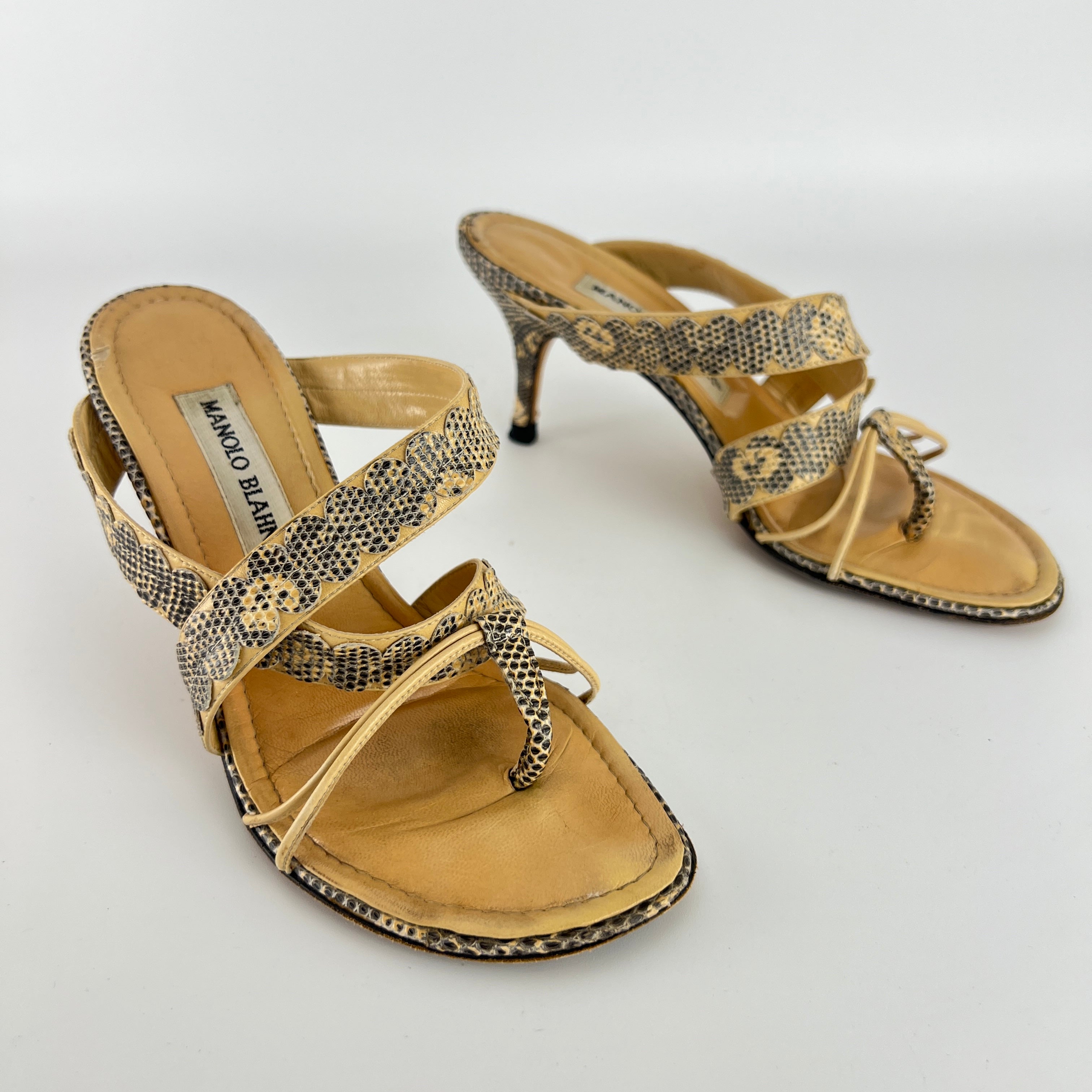 Manolo Blahnik | Tan Snake Leather Thong Mule Scalloped Edges (35.5)