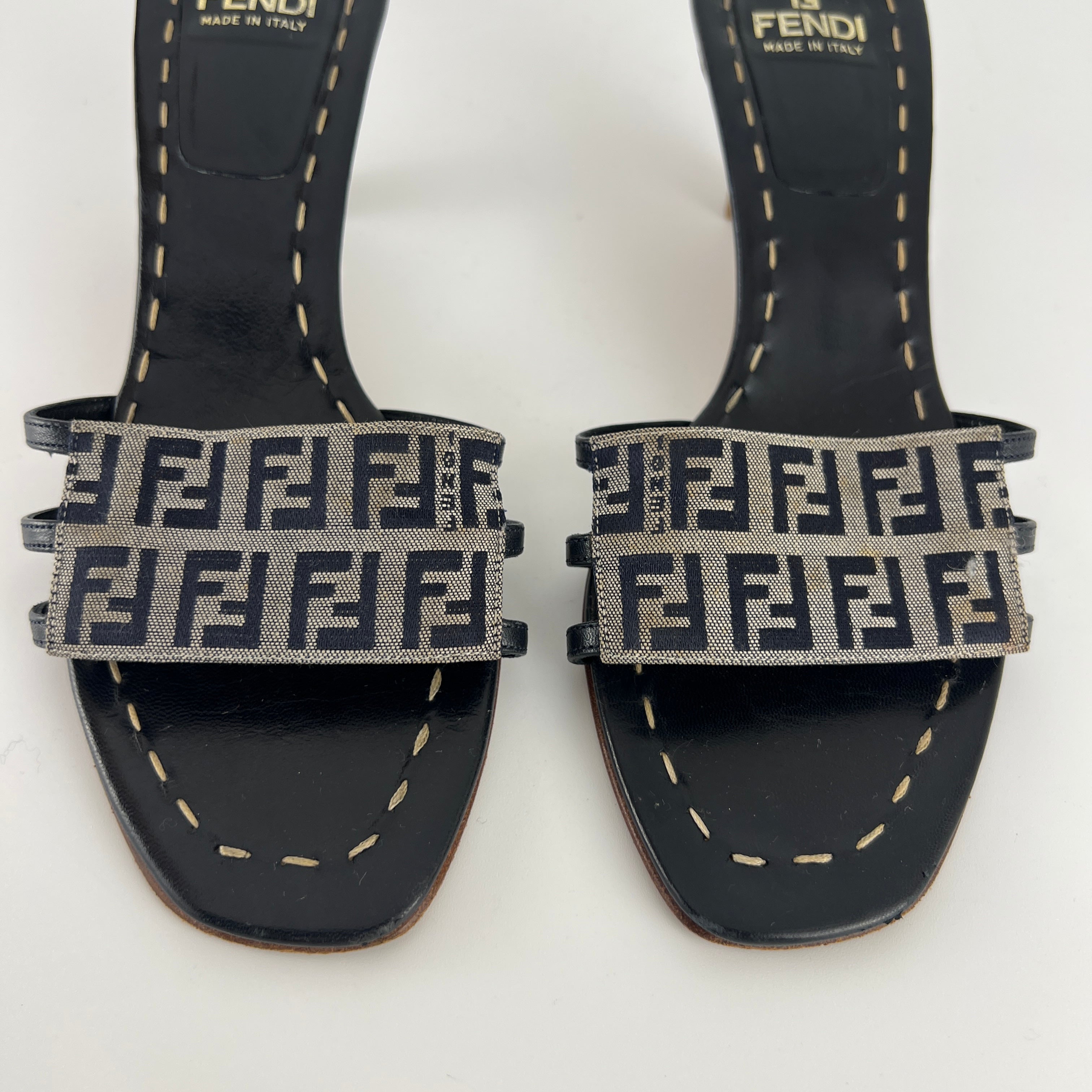 Fendi | Navy FF Zucca Pattern Mid Heel Topstiching Canvas Mules (37.5)