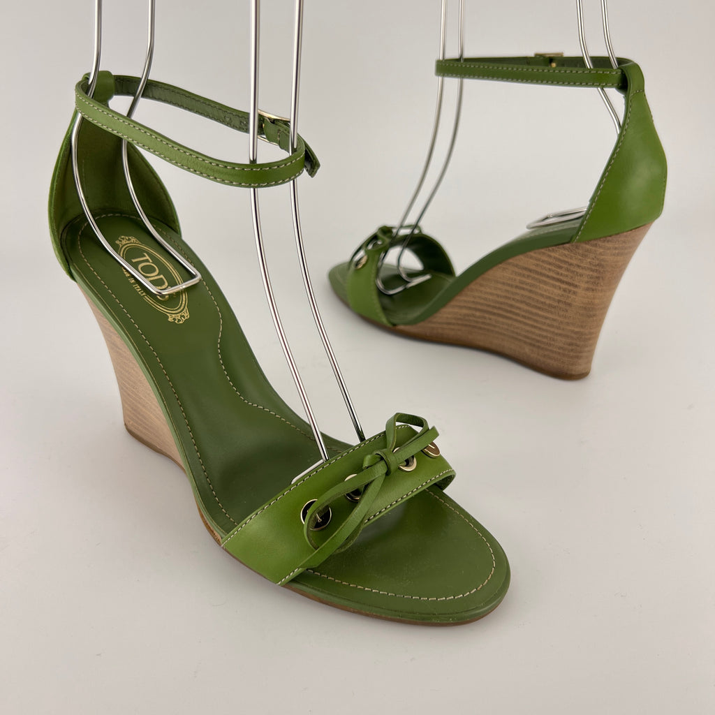 Tod's | Zeppa Green Leather Ribbon Bow Ankle Wrap Wedge Heels (37)