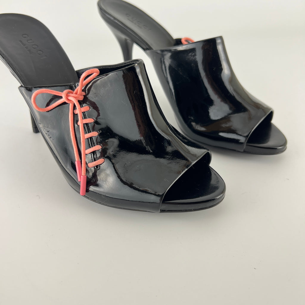 Gucci | Black Patent Leather Pink Lace Up Slide Mules (36.5)