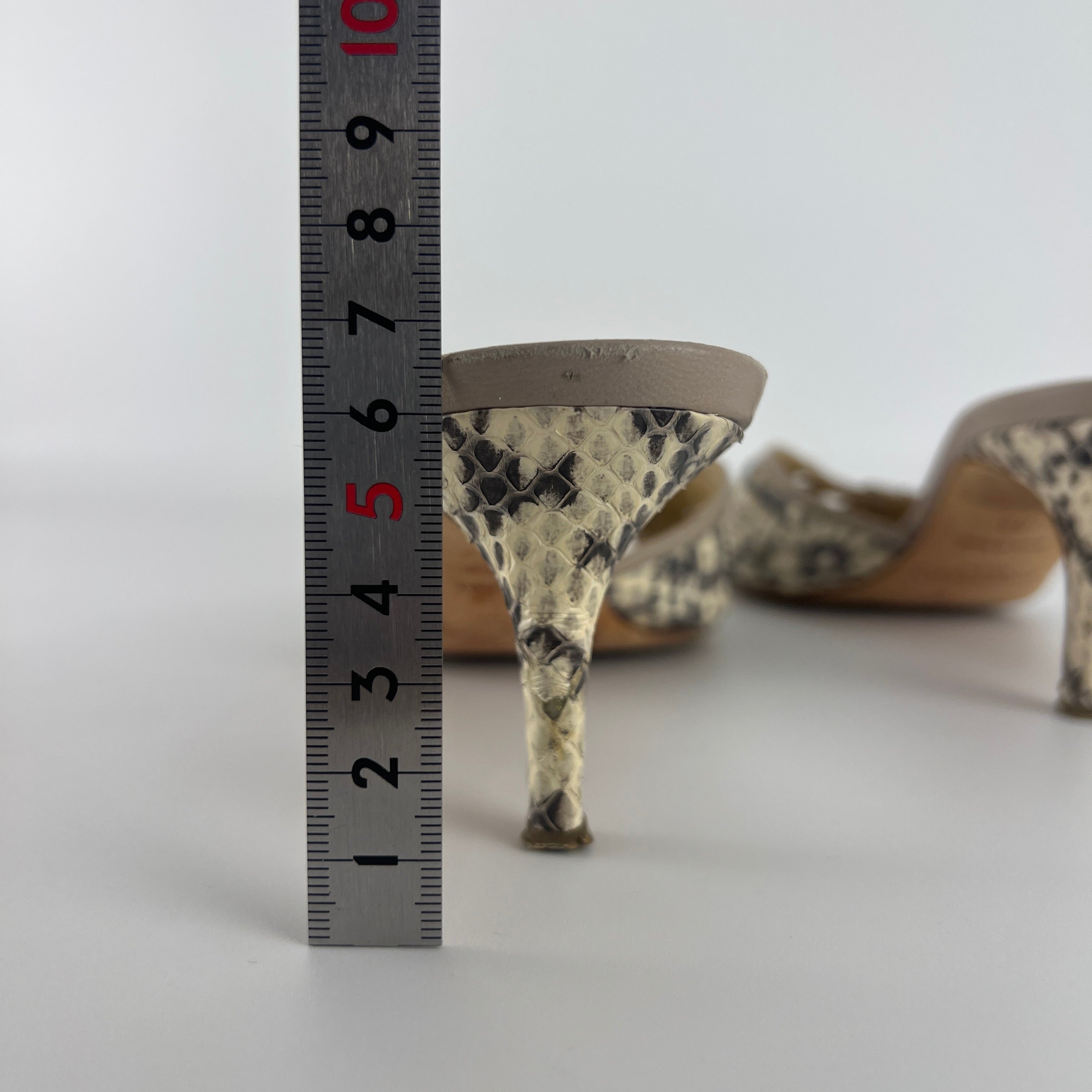 Jimmy Choo | Snake Leather Beige Peep Toe Mid Heel Mules (38)