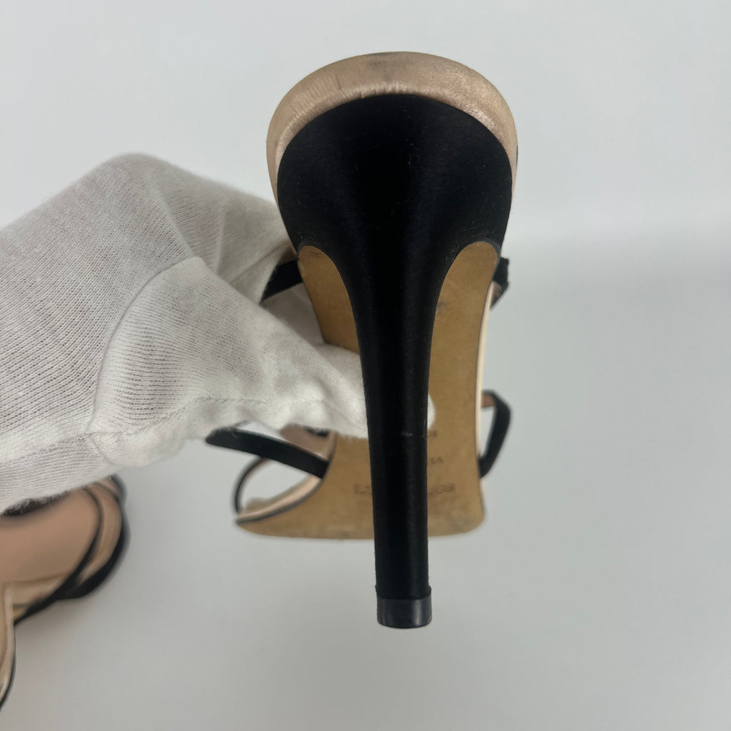 Sergio Rossi | Shell Disc Appliqué Black Strappy Heels (38)