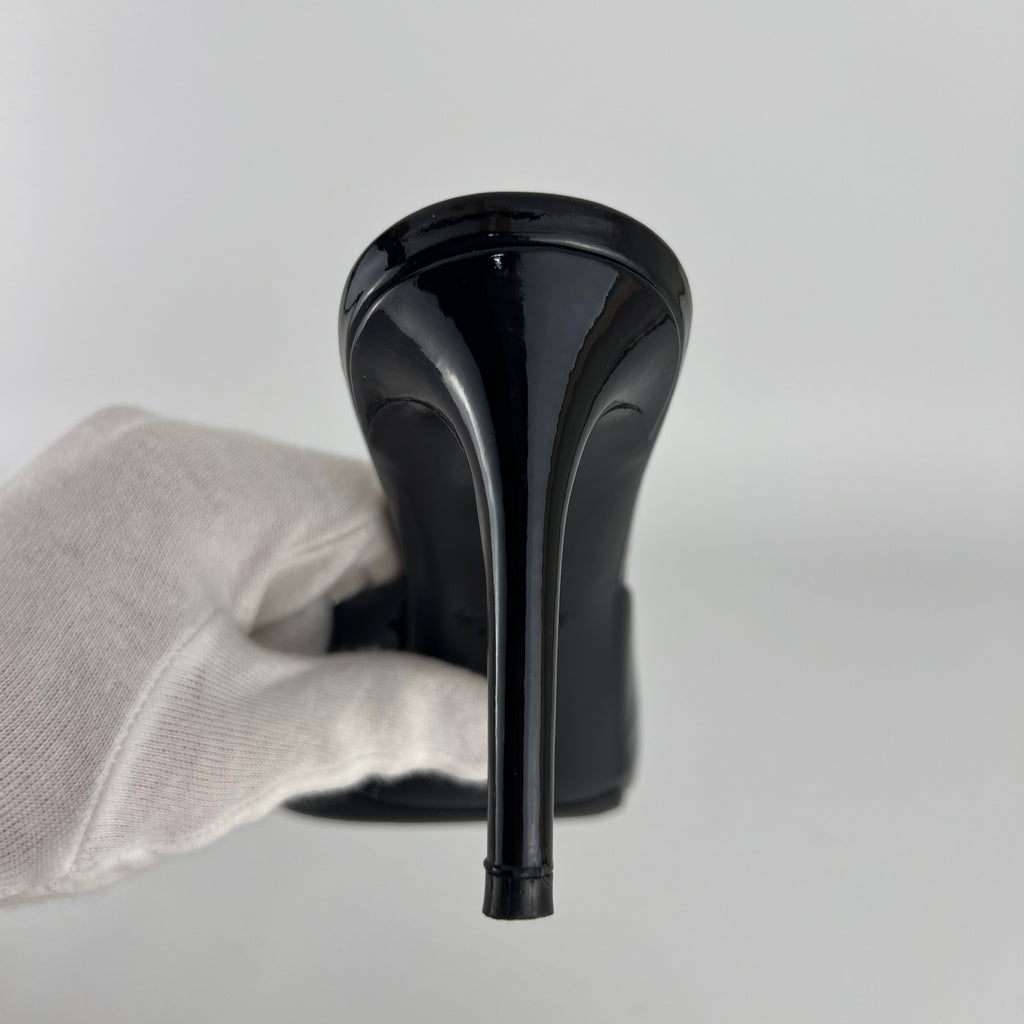 Louis Vuitton | Black Patent Leather Gold Gem Metal Bow Slide Mules (38)