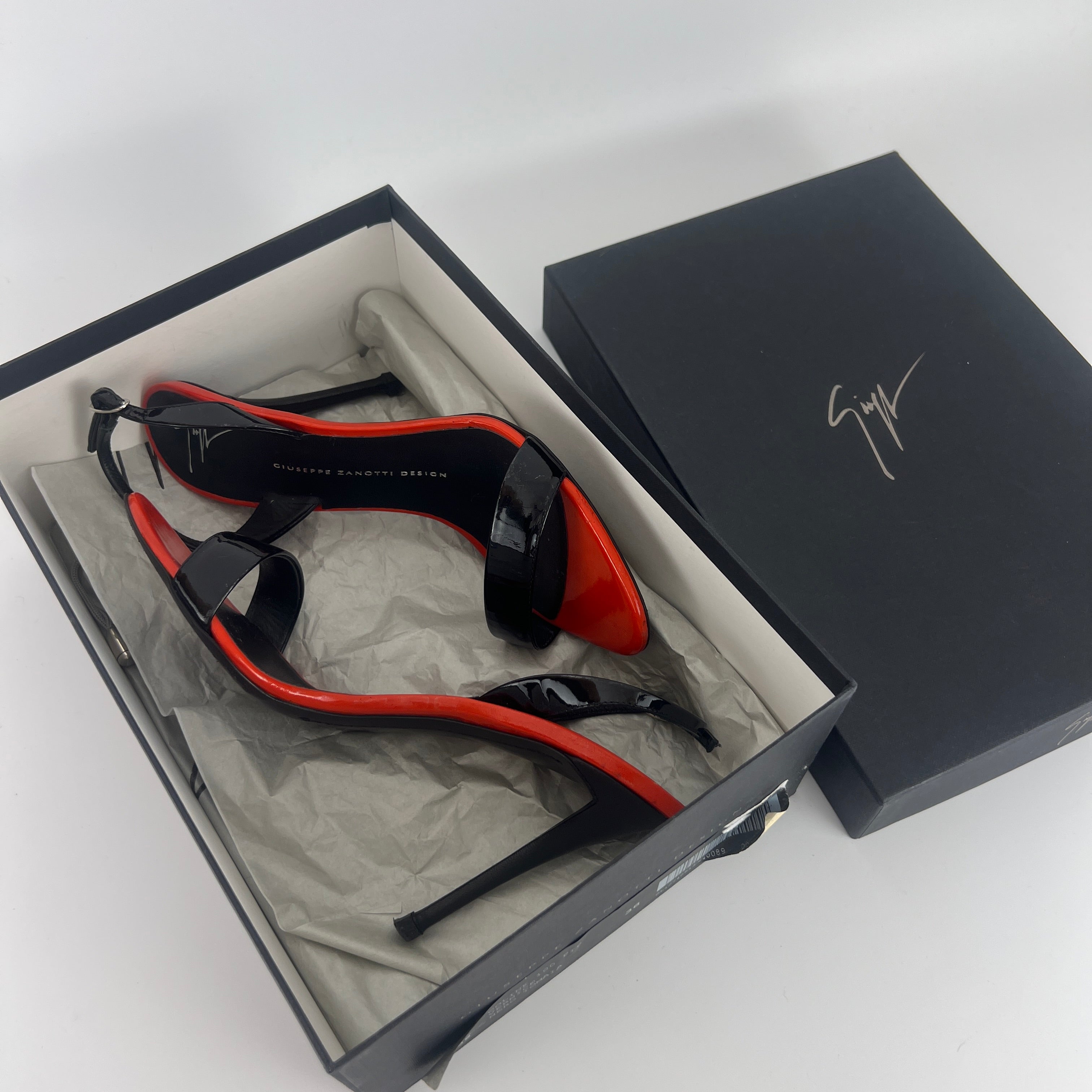 Giuseppe Zanotti | Red Black Patent Leather Slingback Heels (38)