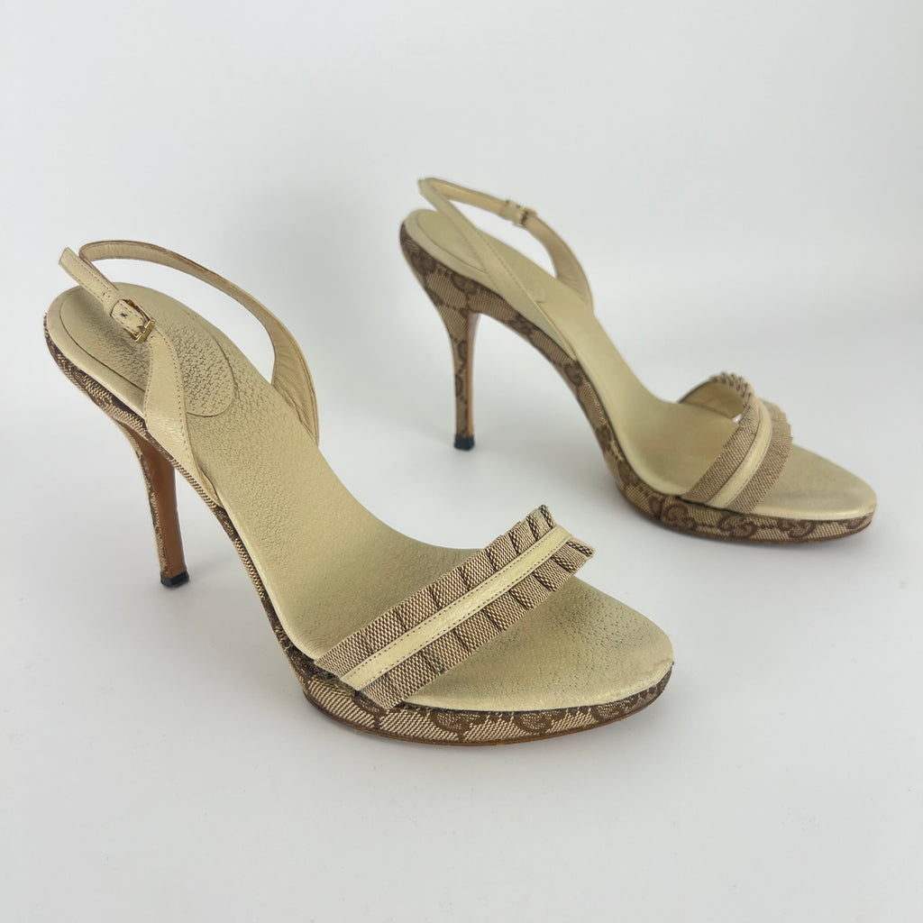 Gucci | Vintage GG Monogram Beige Pleated Strap Slingback Heels (37.5)