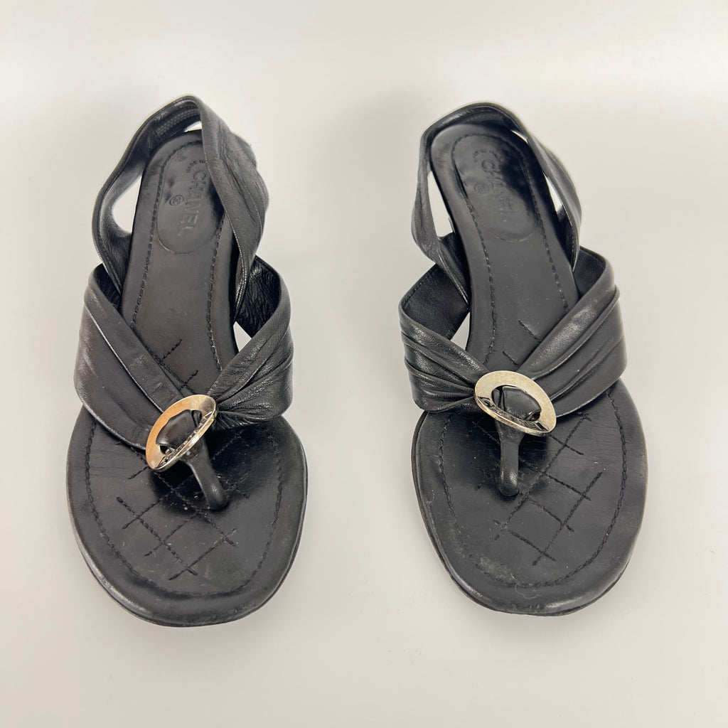Chanel | Vintage Black Leather Silver Logo Thong Slingback Kitten Heel (35.5)